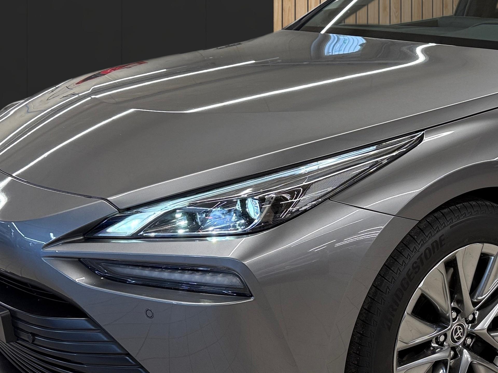 TOYOTA Mirai Fuel Cell Premium-image-8