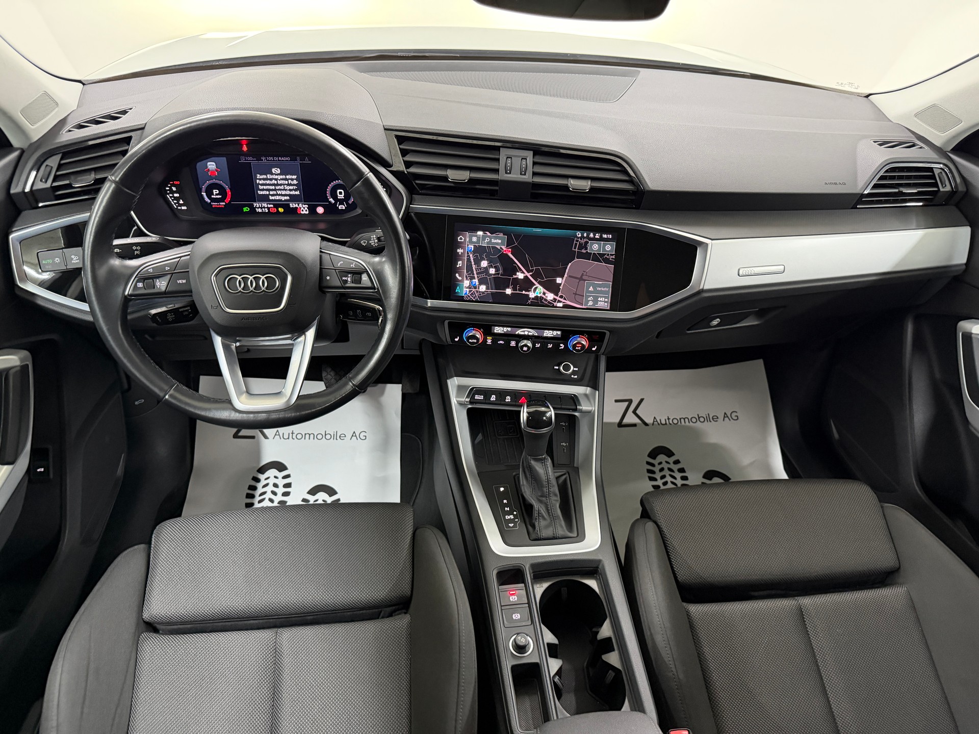 AUDI Q3 Sportback 35 TFSI S line Dew Silver Attraction S-tronic-image-9