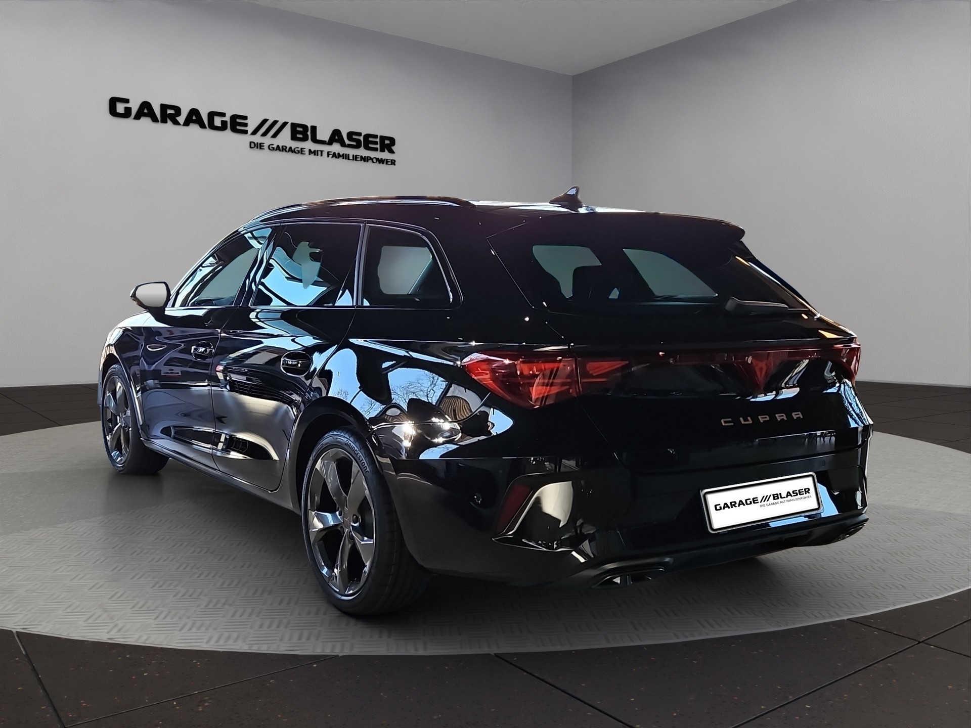CUPRA LEON ST 2.0 TSI Prime Edition DSG 4Drive-image-1