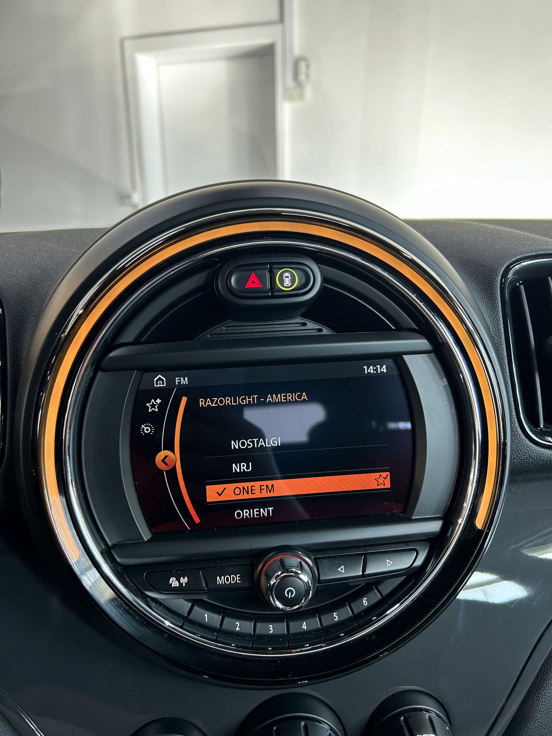 MINI Countryman Cooper ALL4 Steptronic-image-18