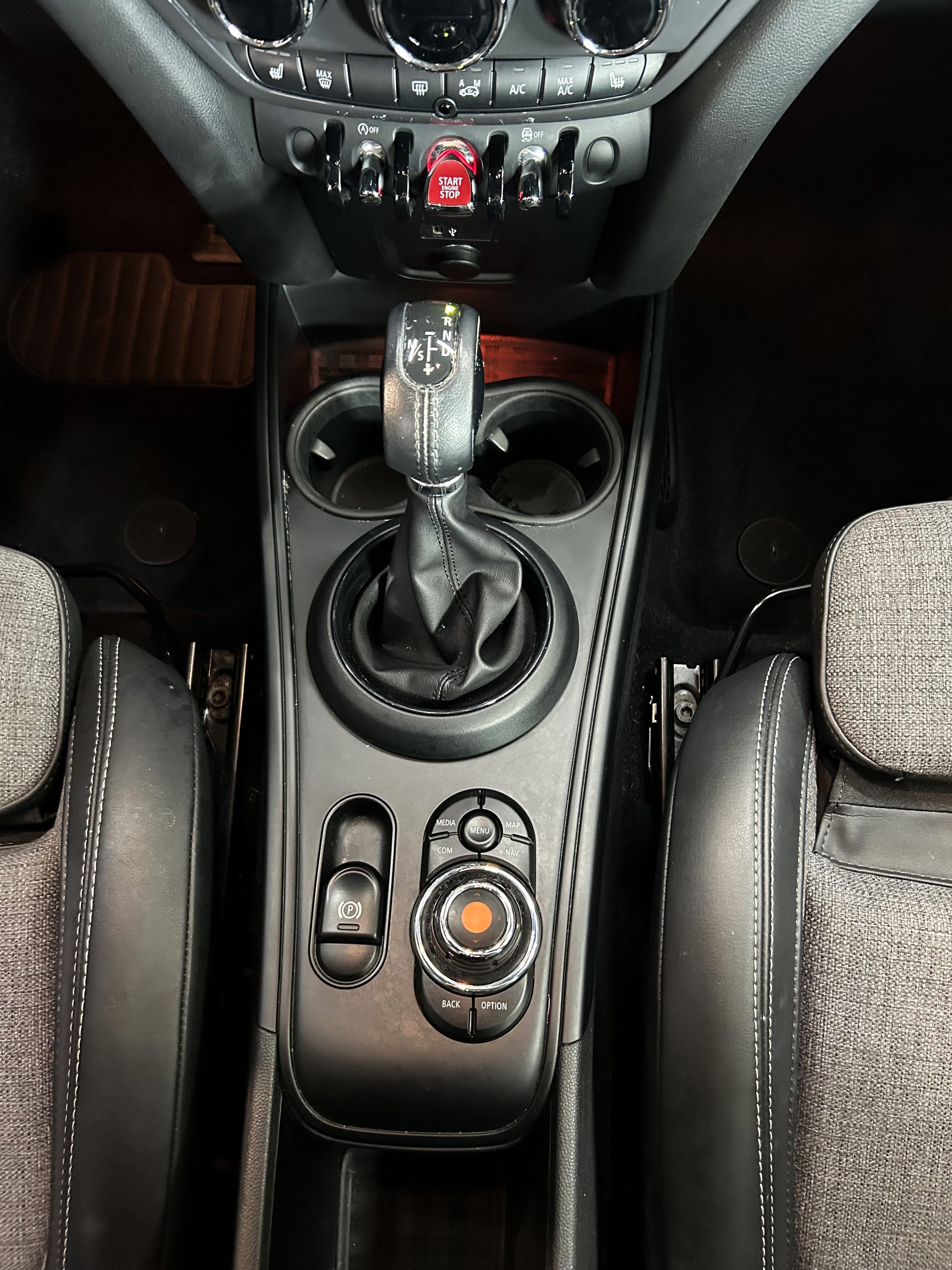MINI Countryman Cooper ALL4 Steptronic-image-16