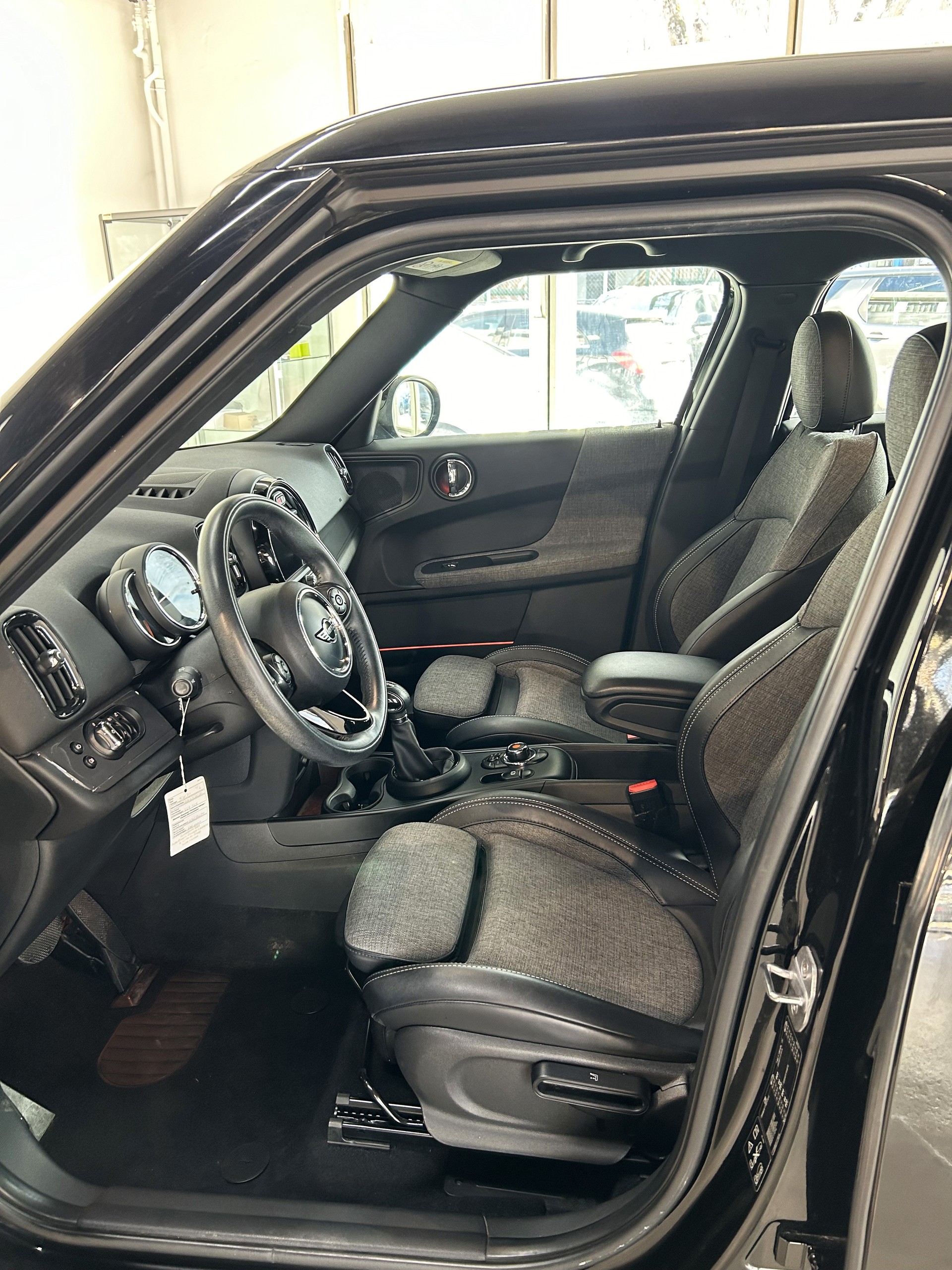 MINI Countryman Cooper ALL4 Steptronic-image-12