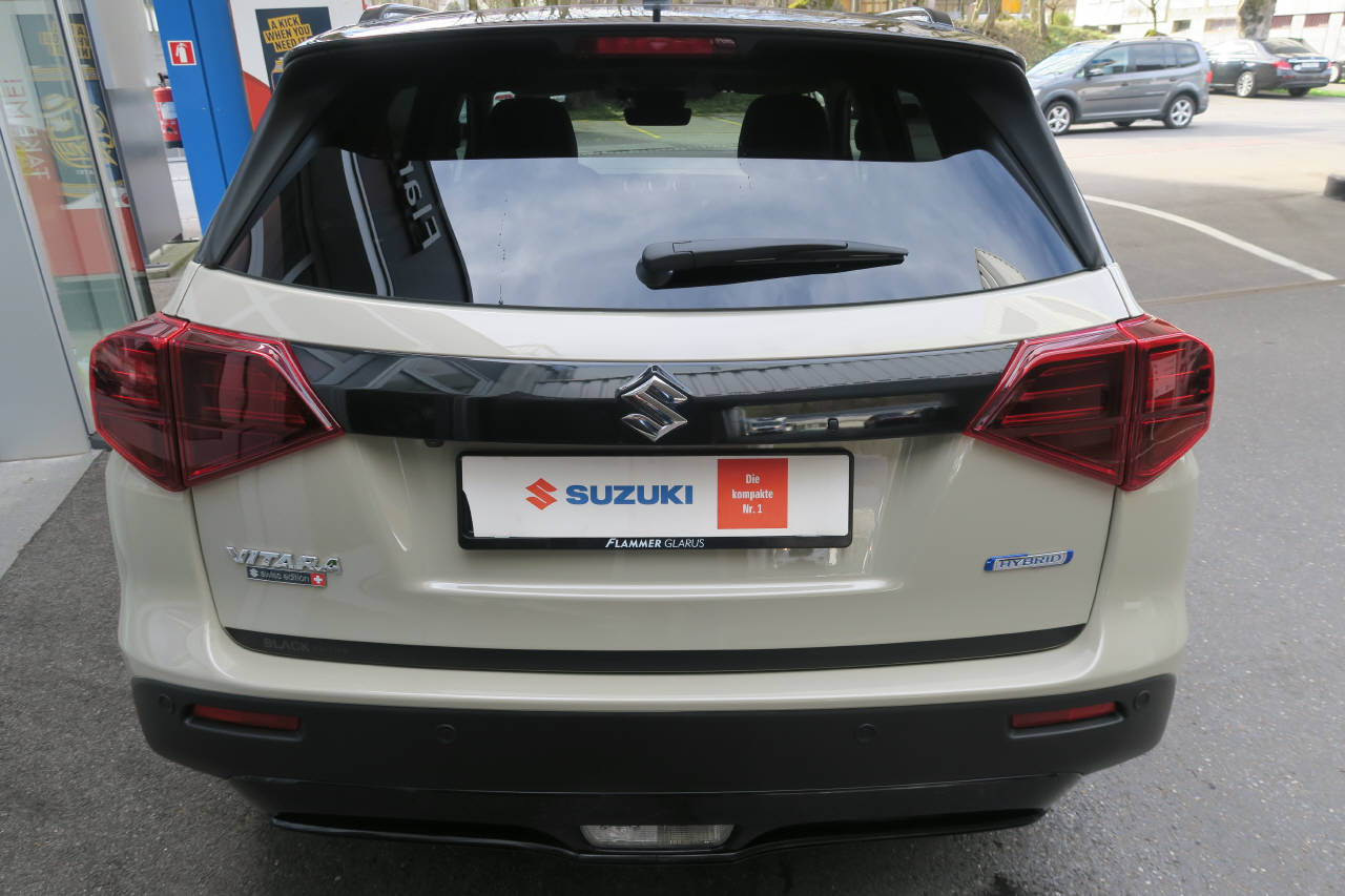 SUZUKI Vitara 1.4 T Black Edition Top Hybrid 4x4-showroom-element-2