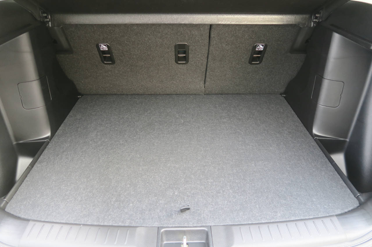 SUZUKI Vitara 1.4 T Black Edition Top Hybrid 4x4-image-15