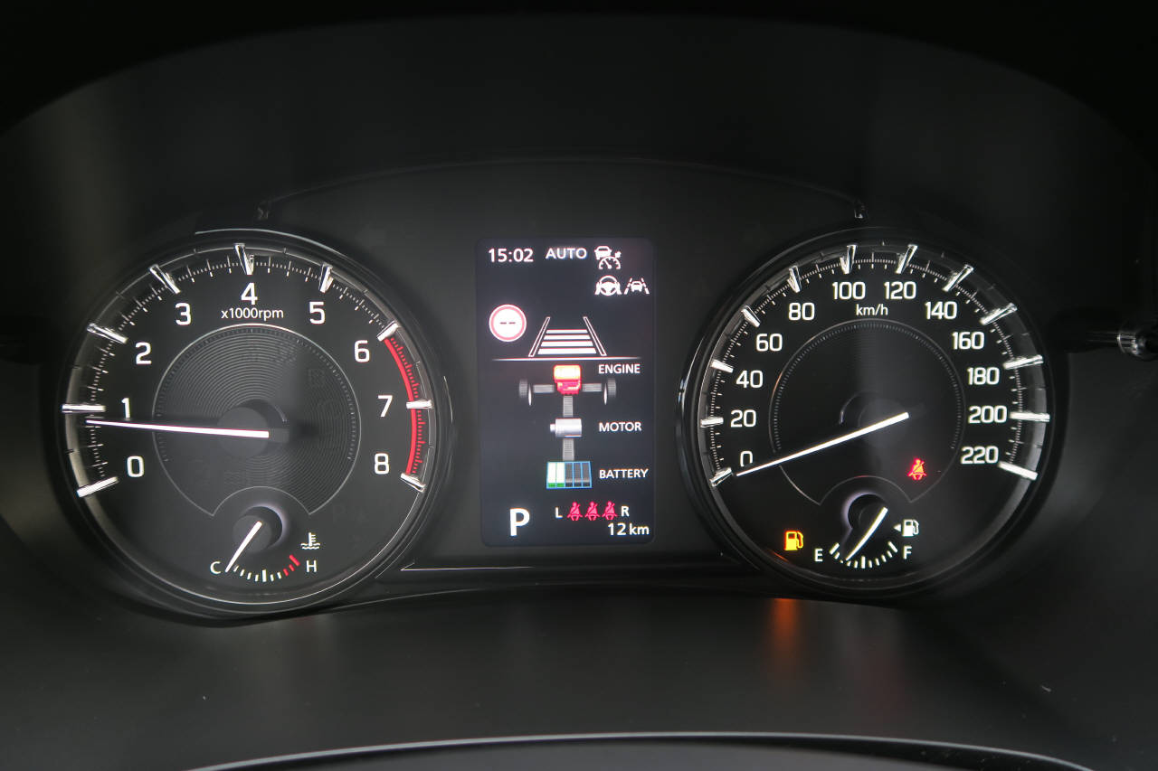 SUZUKI Vitara 1.4 T Black Edition Top Hybrid 4x4-image-6