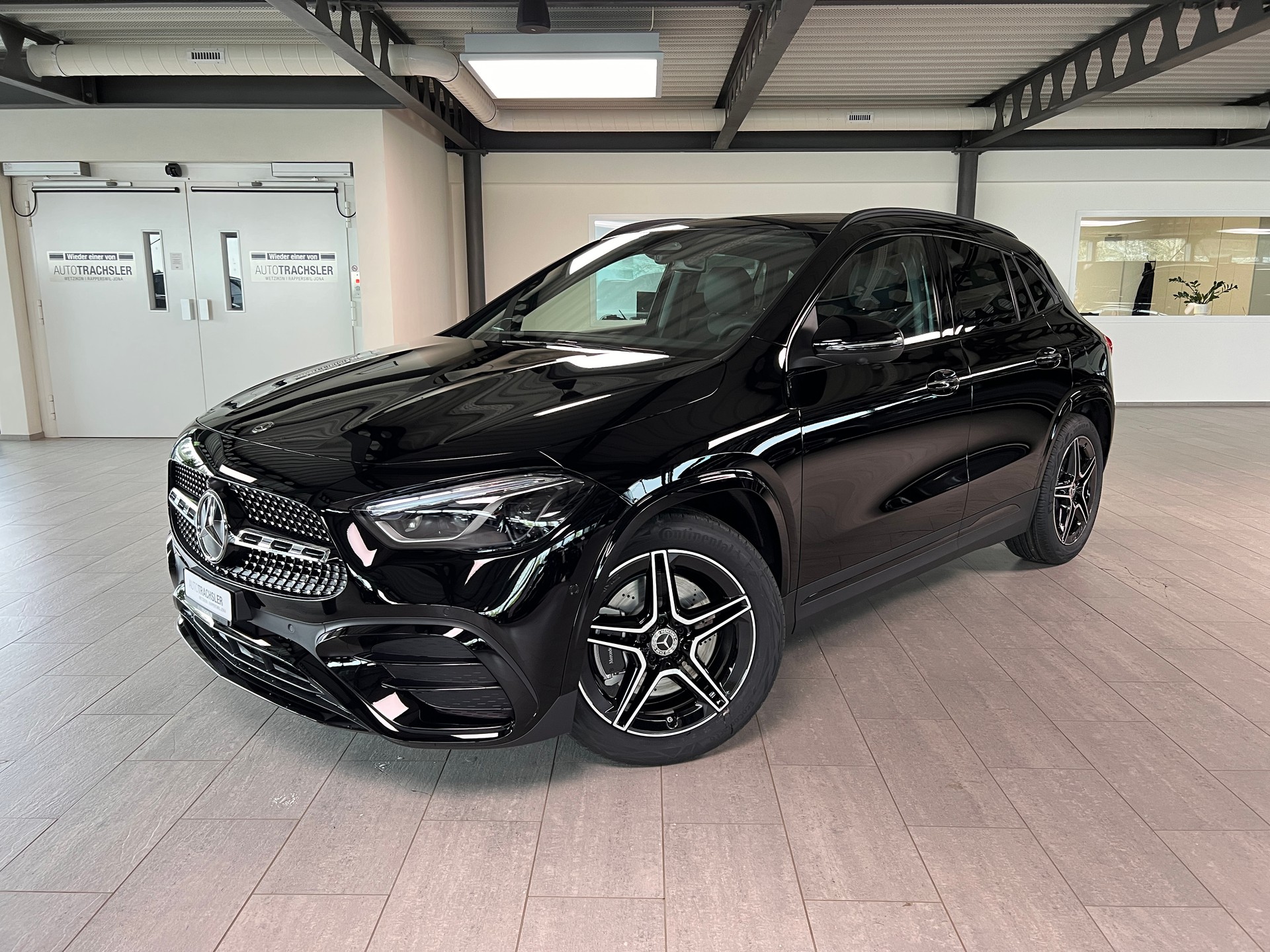 MERCEDES-BENZ GLA 250 4Matic 8G-DCT Swiss Star-image-0