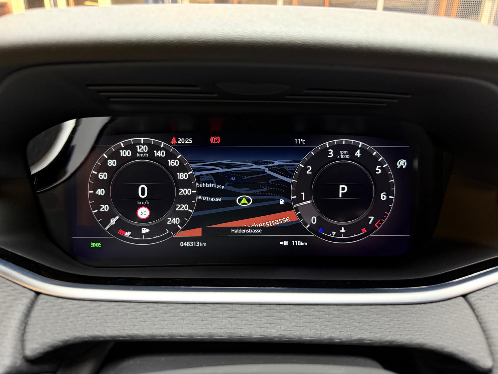 LAND ROVER Range Rover Evoque 2.0 T S-image-24