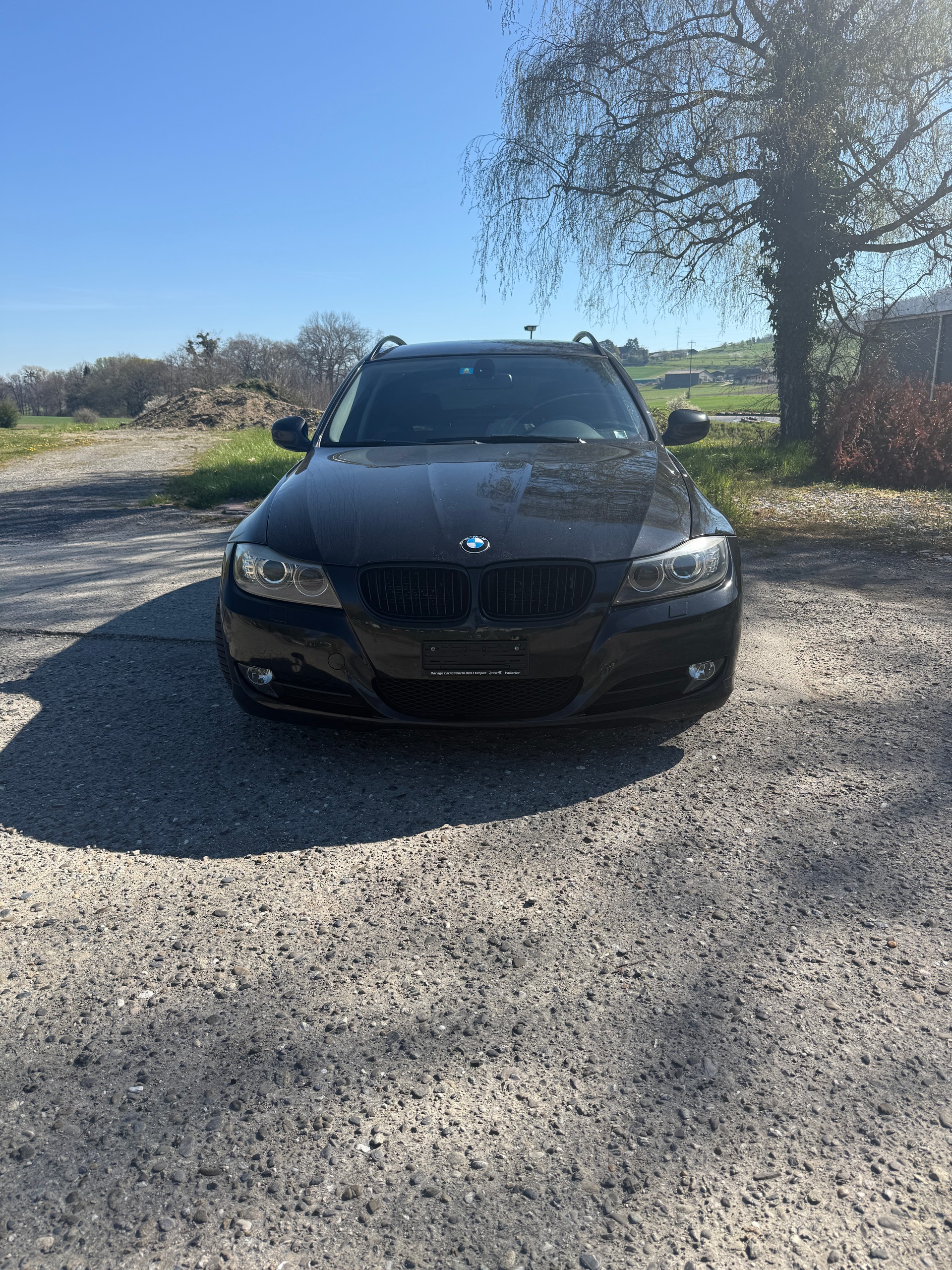 BMW 318i Touring Dynamic Edition Steptronic-image-0