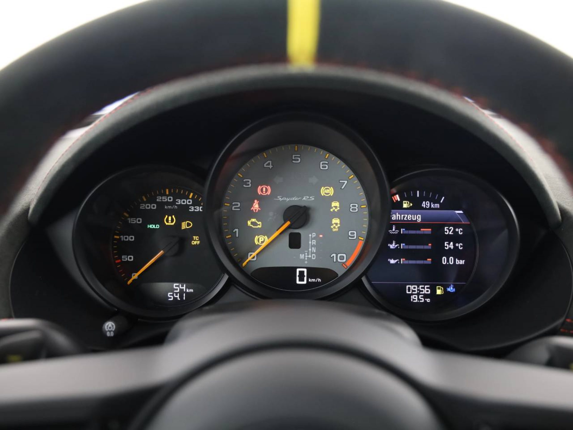 PORSCHE 718 Spyder RS-image-12