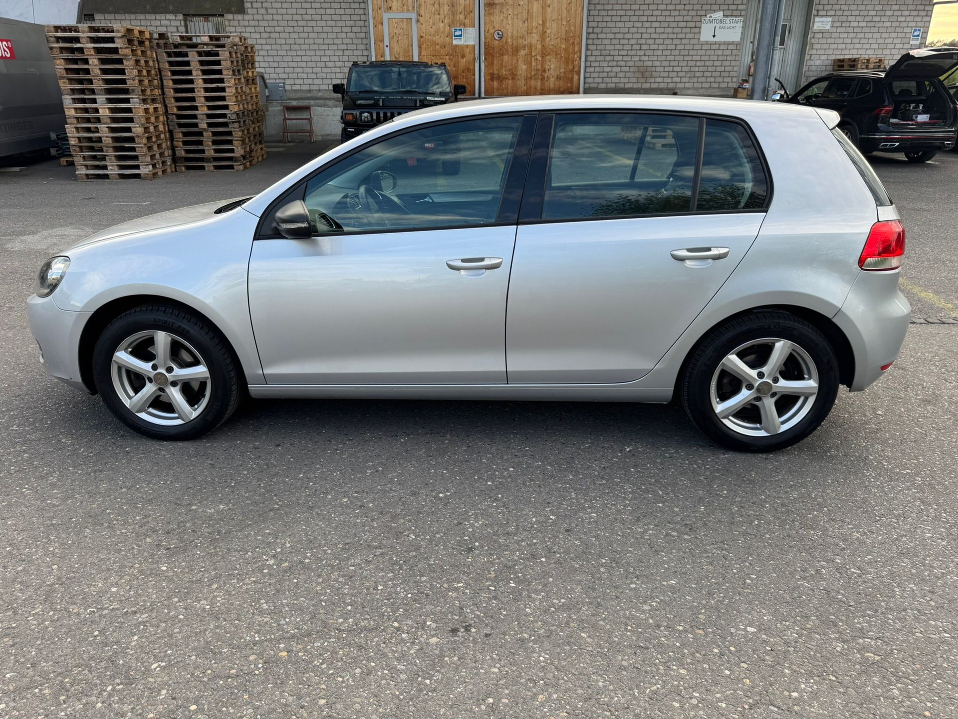 VW Golf 1.4 Trendline-image-7