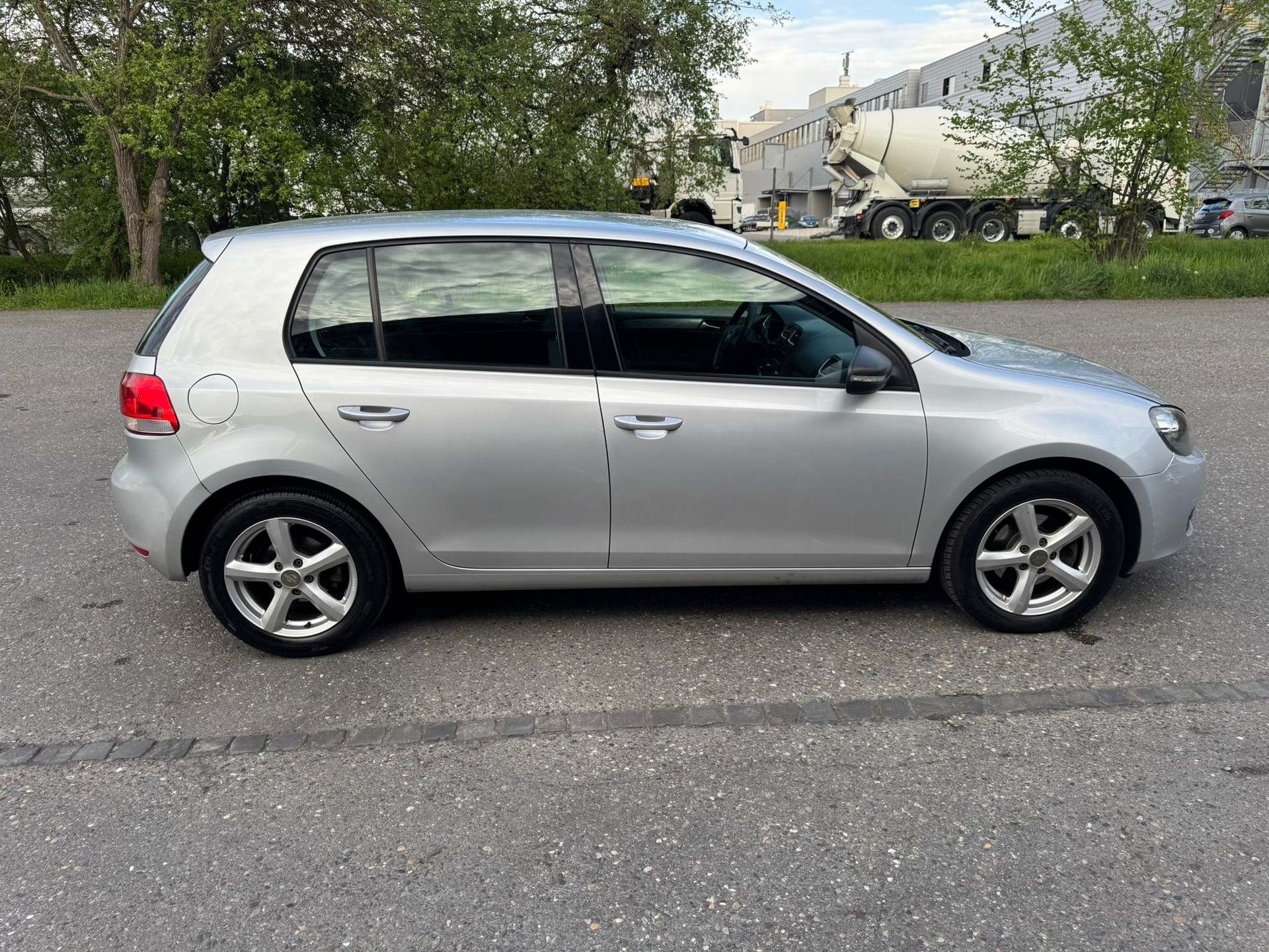 VW Golf 1.4 Trendline-image-8