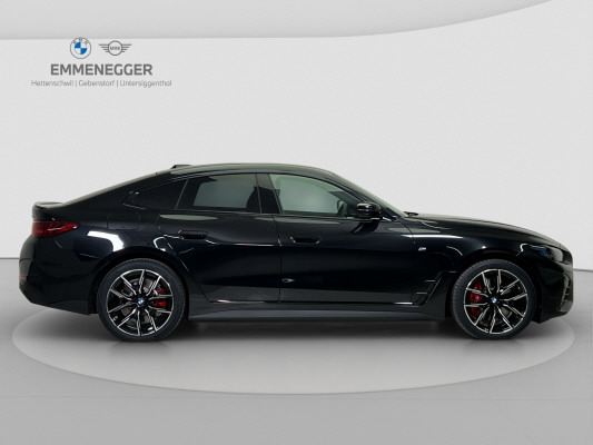 BMW i4 xDrive 40 M Sport Pro-image-5