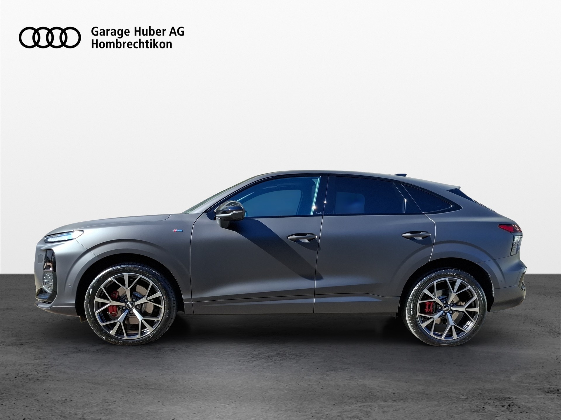 AUDI Q3 Sportback TFSI quattro 195 kW S tronic-image-1