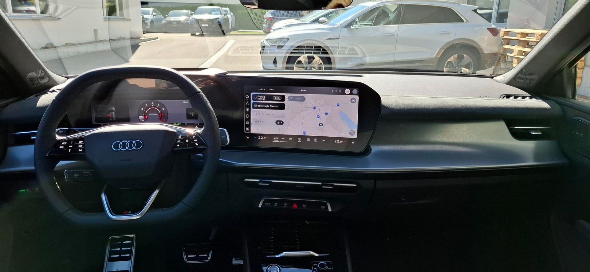 AUDI Q3 Sportback TFSI quattro 195 kW S tronic-image-10