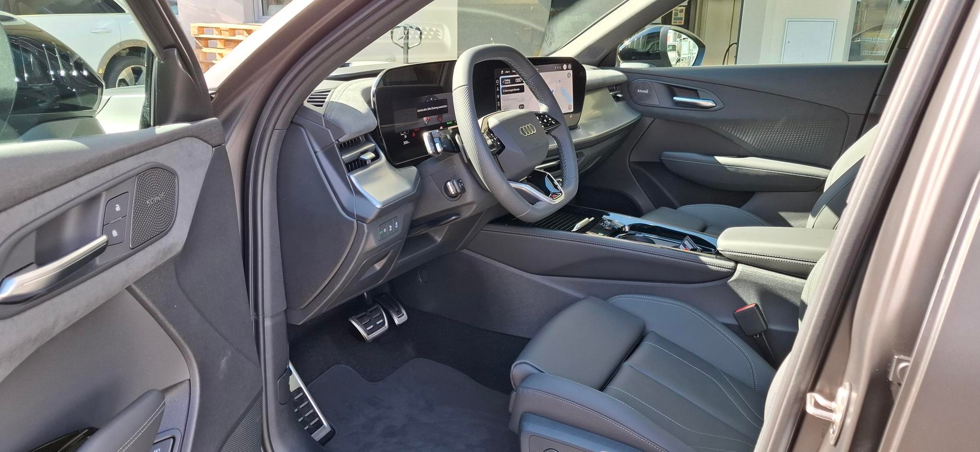 AUDI Q3 Sportback TFSI quattro 195 kW S tronic-image-7