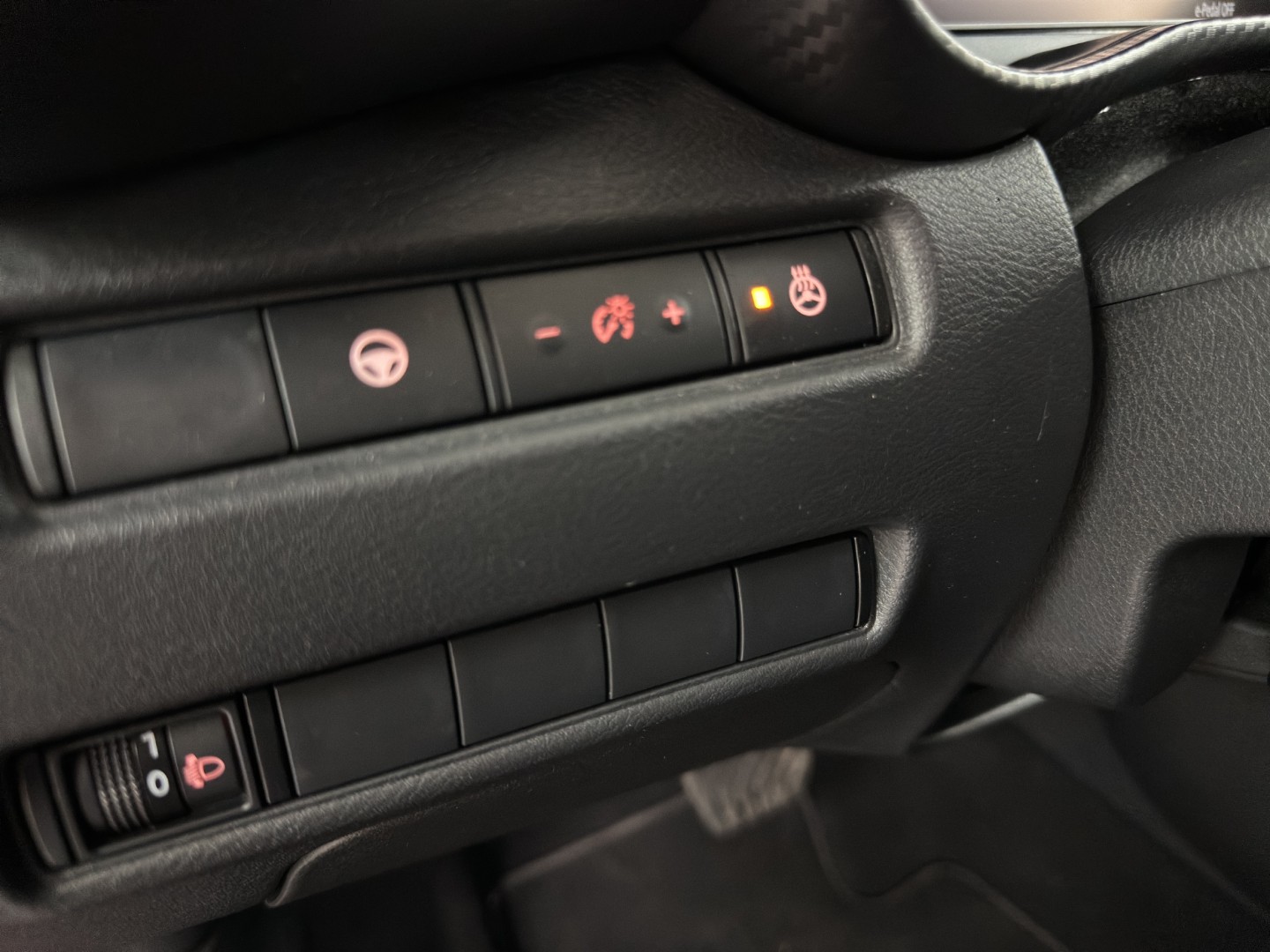 NISSAN Juke 1.6 FHEV Tekna-image-21