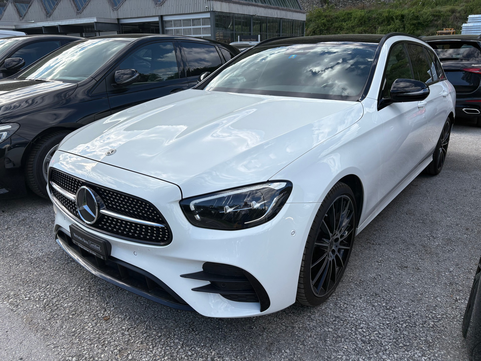 MERCEDES-BENZ E 450 T 4Matic AMG Line 9G-Tronic-image-0