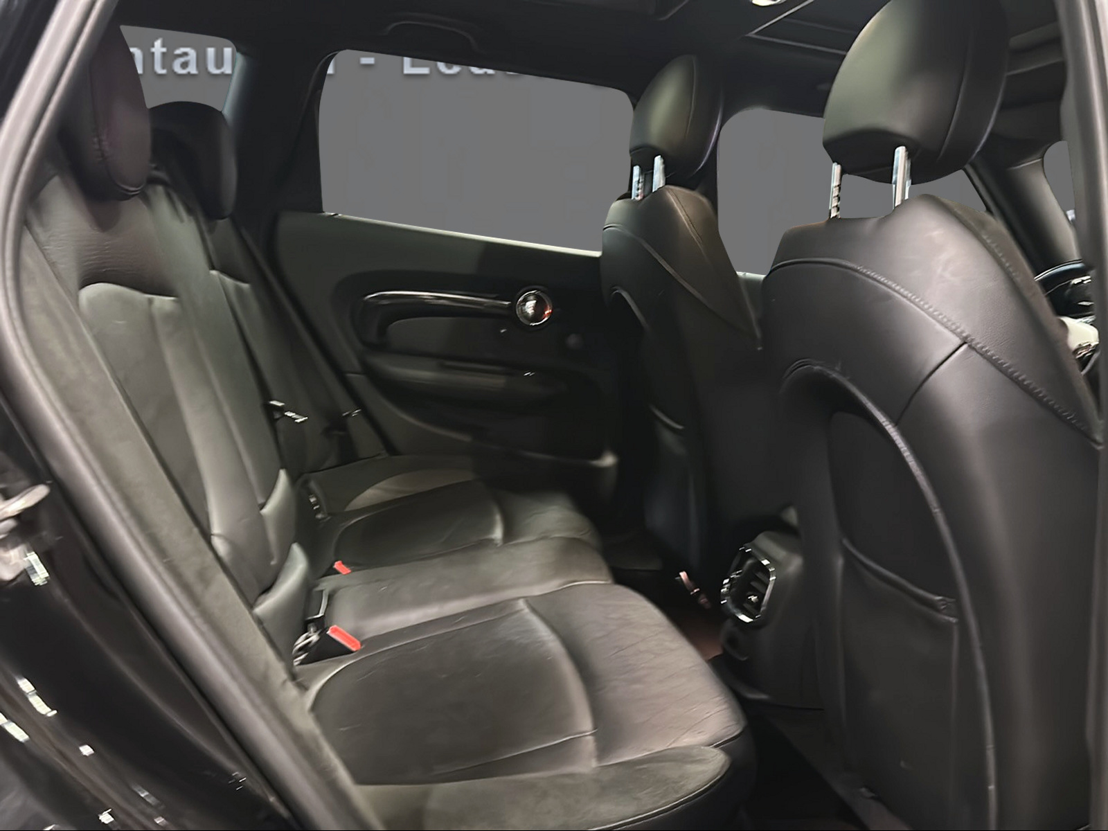 MINI Clubman Cooper S ALL4 Steptronic-image-11