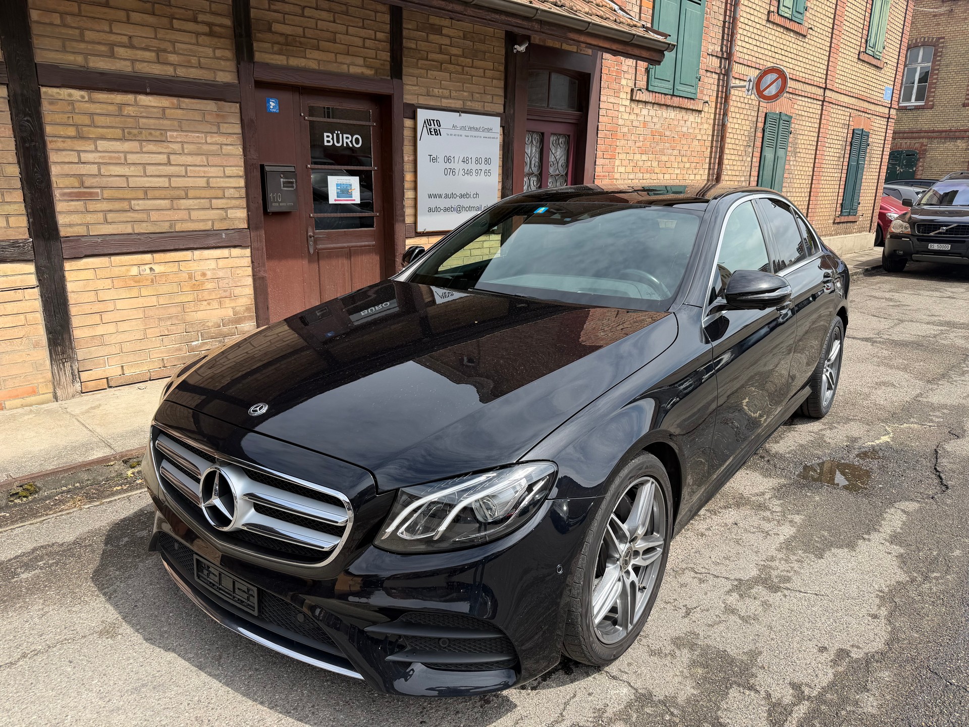 MERCEDES-BENZ E 220 d AMG Line 9G-Tronic