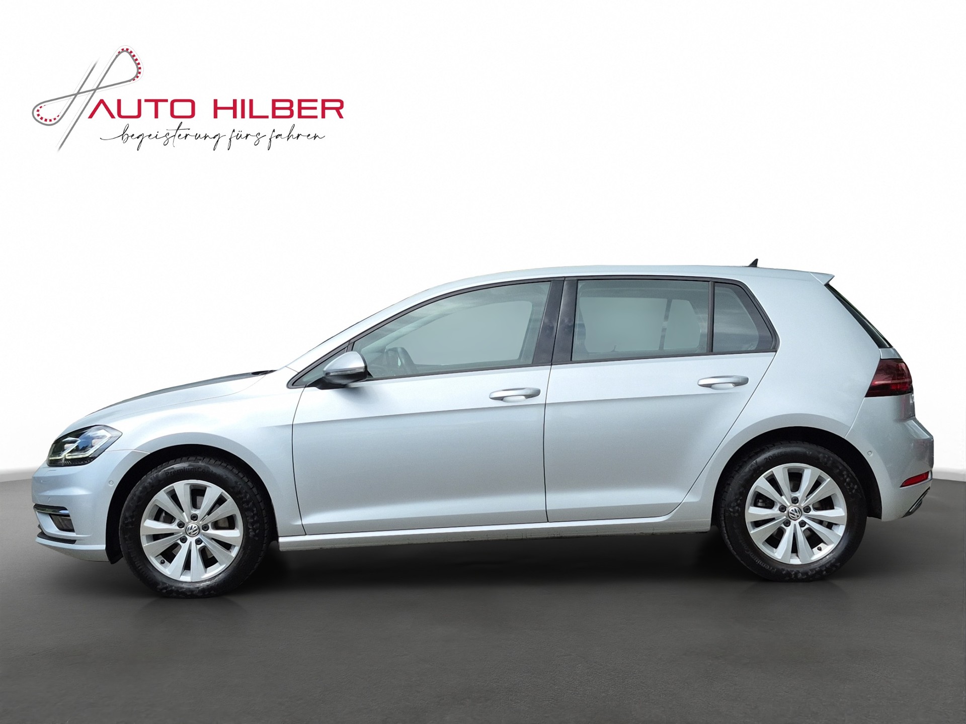 VW Golf 1.5 TSI EVO Comfortline DSG *Carplay*-image-2