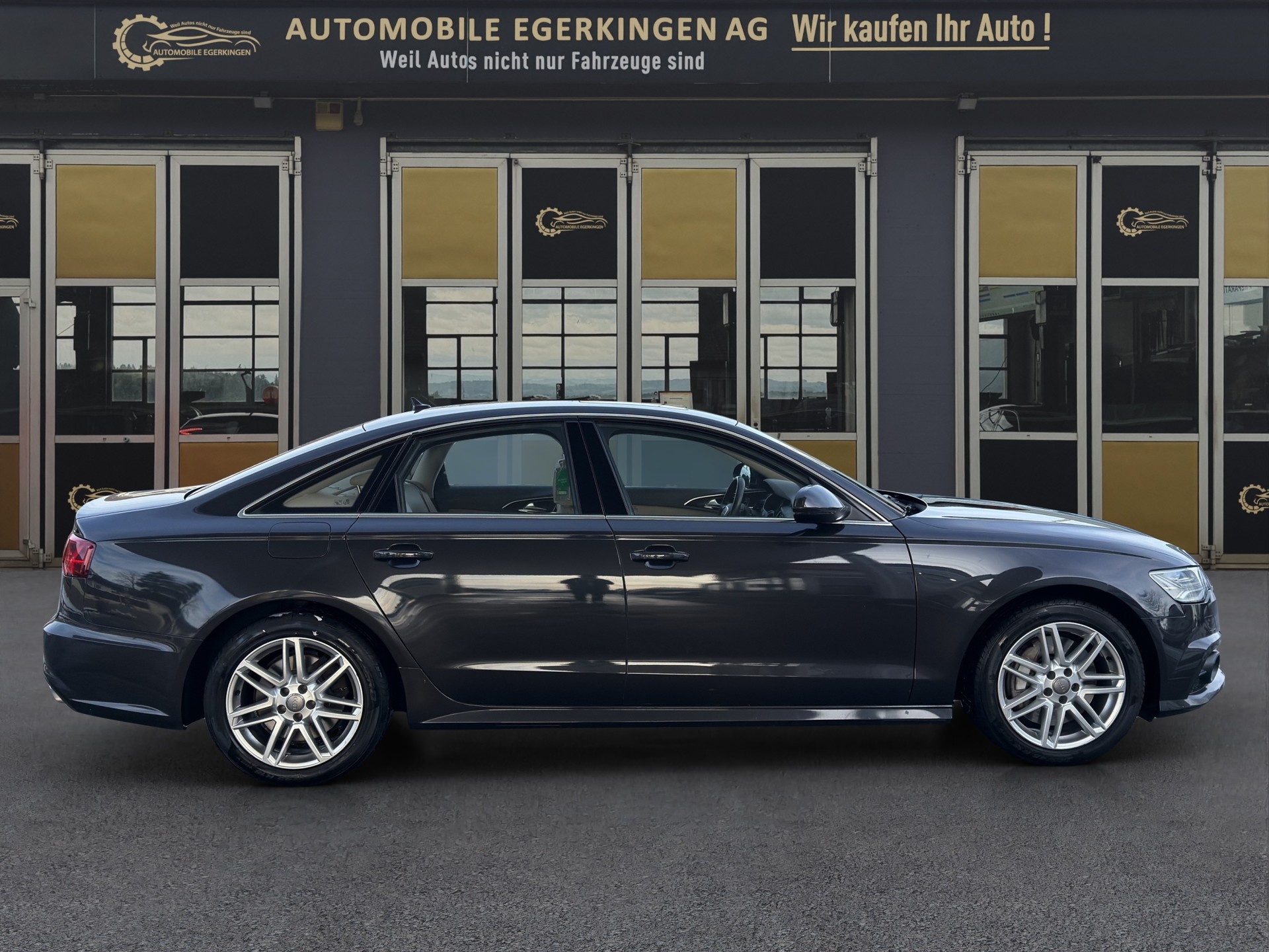 AUDI A6 3.0 V6 TDI 320 quattro-image-3
