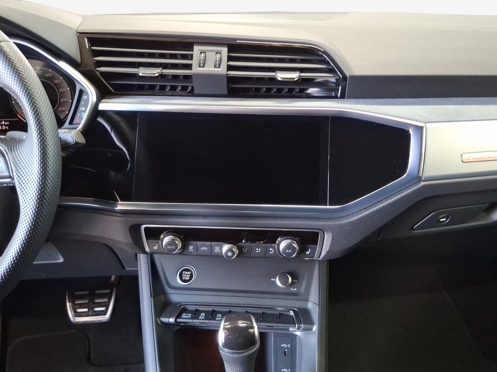 AUDI Q3 Sportback 40 TFSI S line quattro S-tronic-image-10
