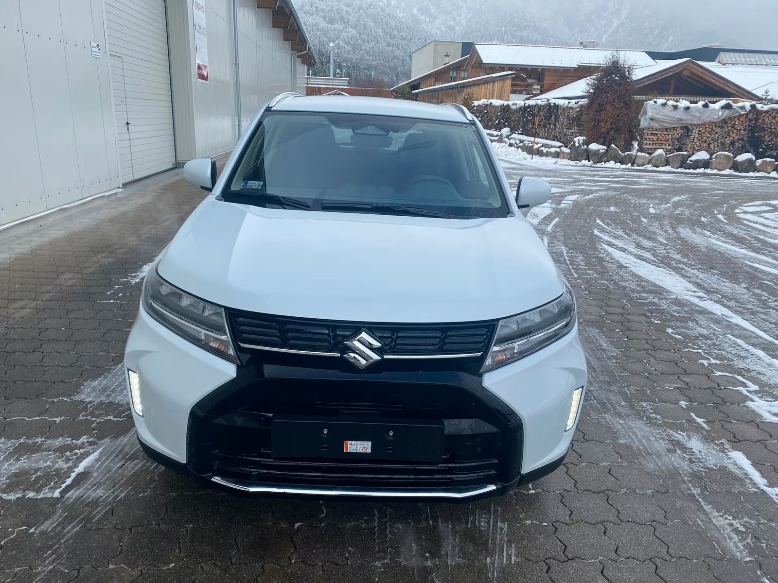 SUZUKI Vitara 1.4 Boosterjet Compact + 4x4 Hybrid-image-1