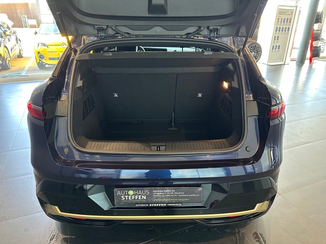 RENAULT Mégane E-TECH EV60 Iconic-image-5