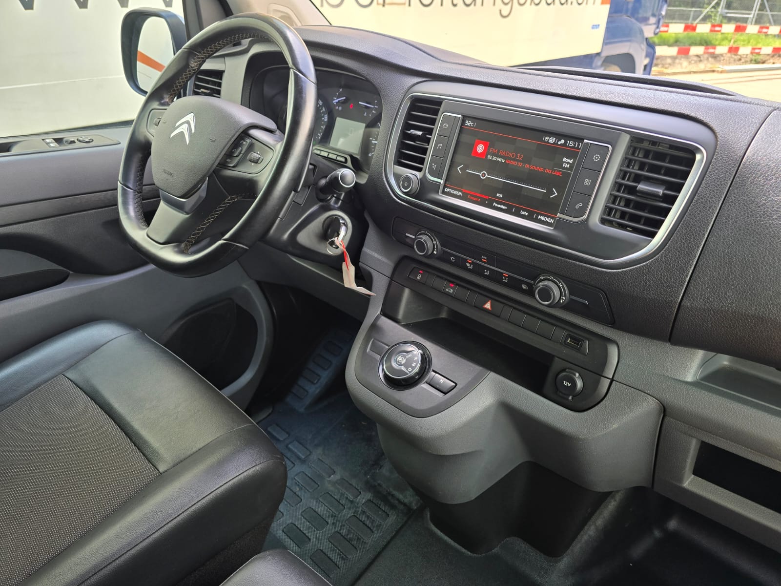 CITROEN Citroen Jumpy 177PS AT 2.0 Blue-HDi Driver XL-image-7