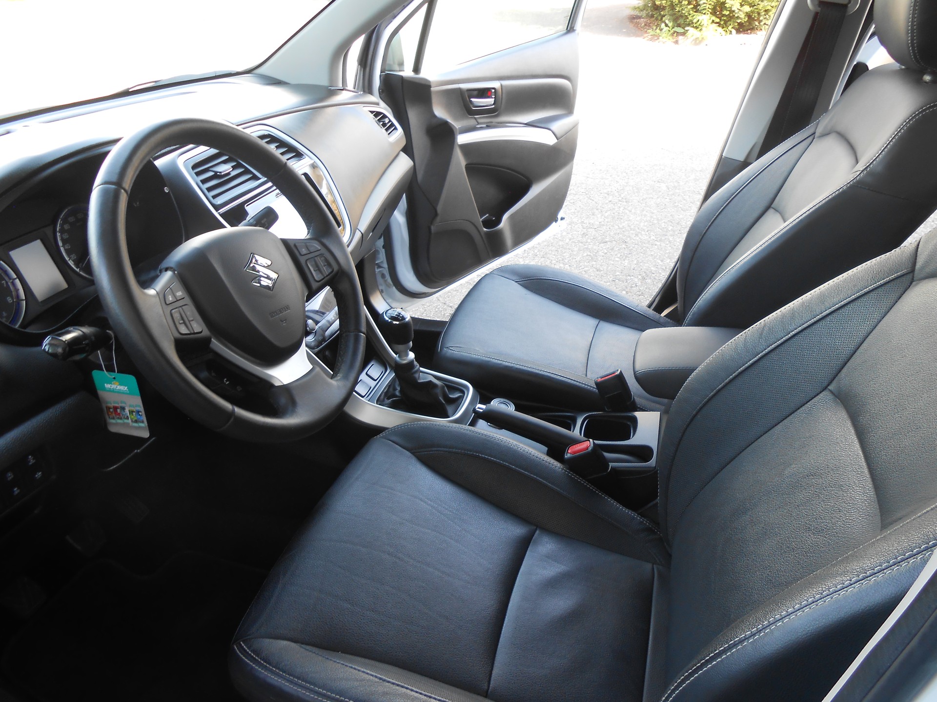 SUZUKI SX4 S-Cross 1.4 16V Piz Sulai Top 4WD-image-9