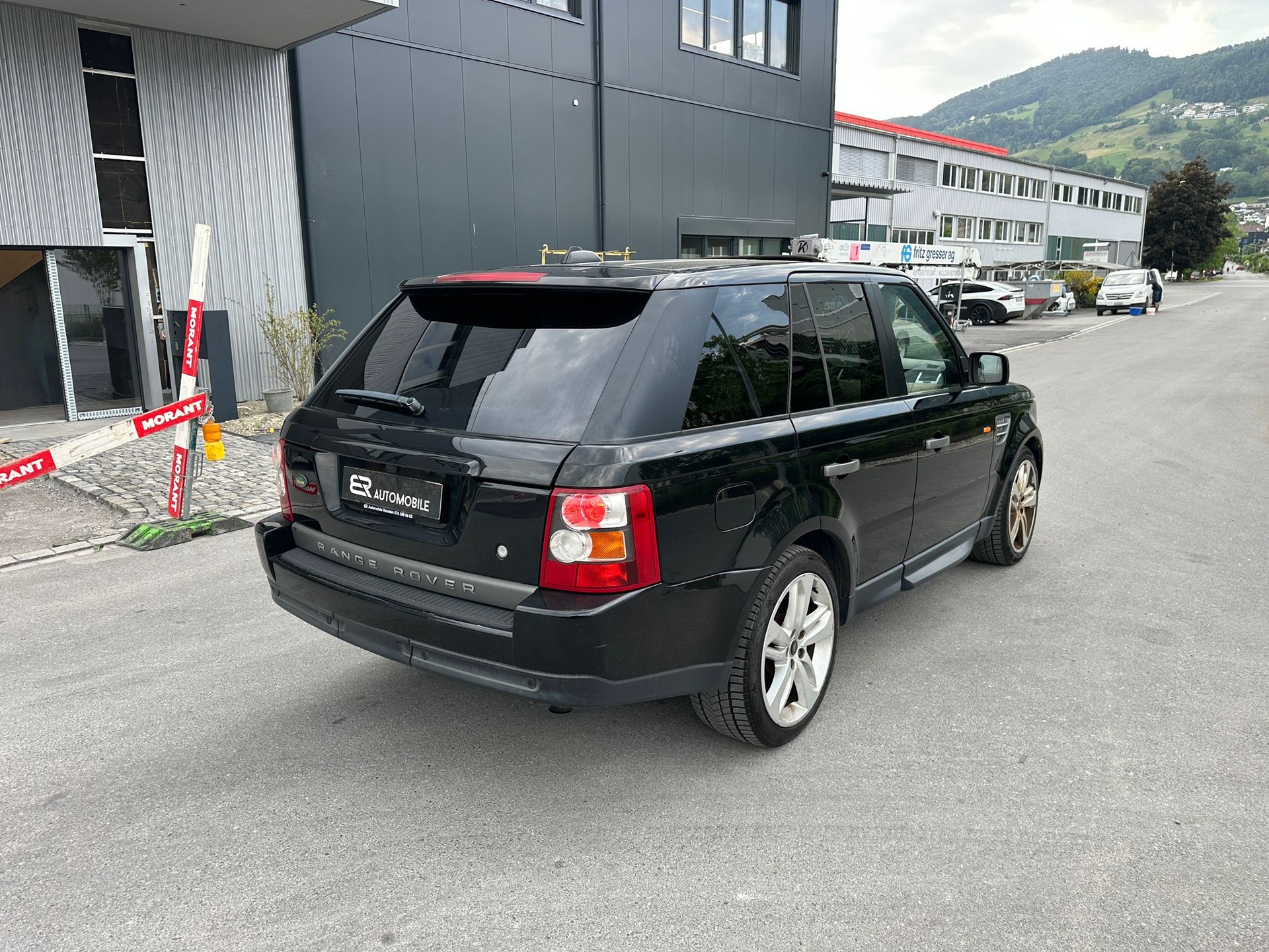 LAND ROVER Range Rover Sport 3.6 Td8 HSE Automatic-image-3
