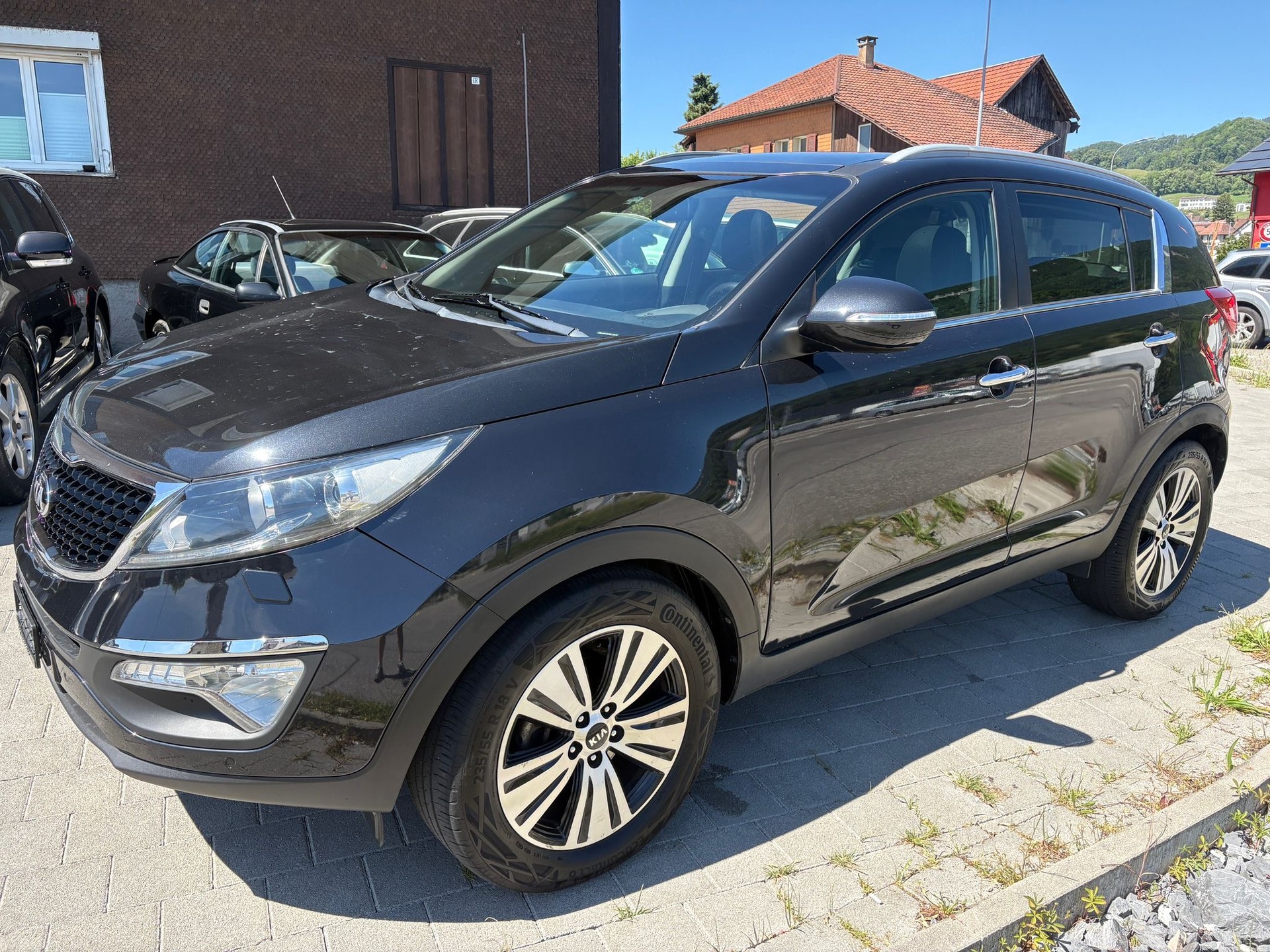 KIA Sportage 2.0 CRDi Trend 4WD Automatic-image-13