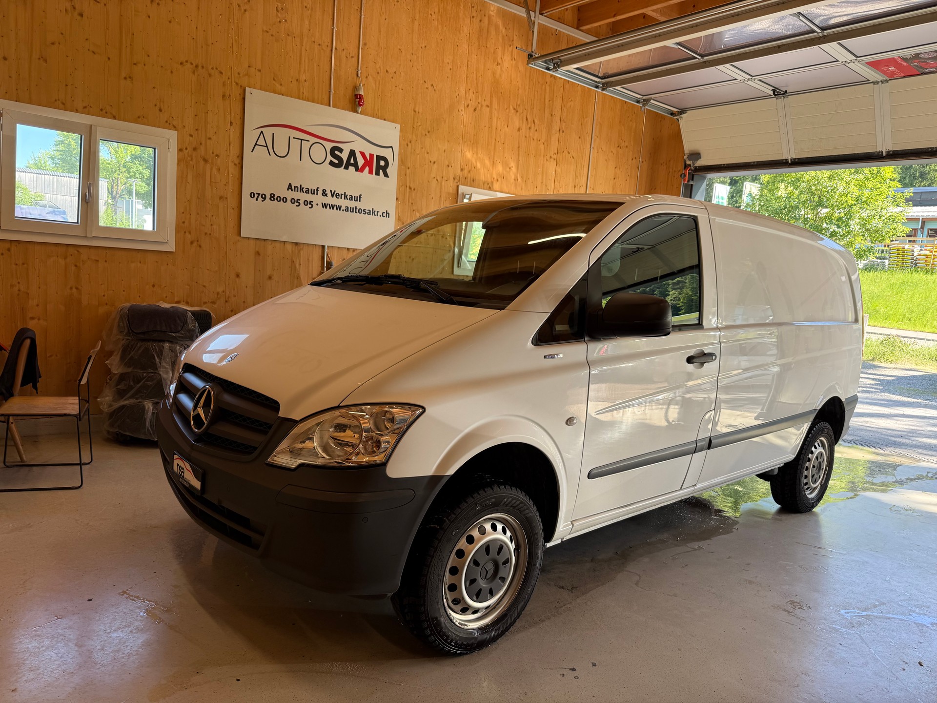 MERCEDES-BENZ Vito 113 CDI Blue Efficiency 4Matic A