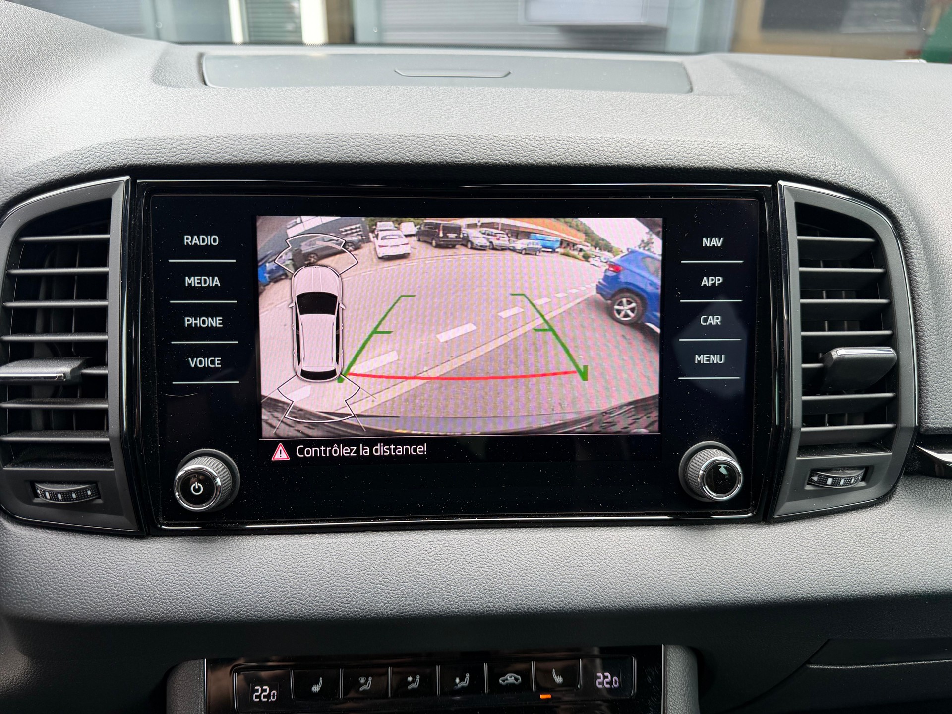 SKODA Karoq 1.5 TSI ACT SportLine DSG-image-12