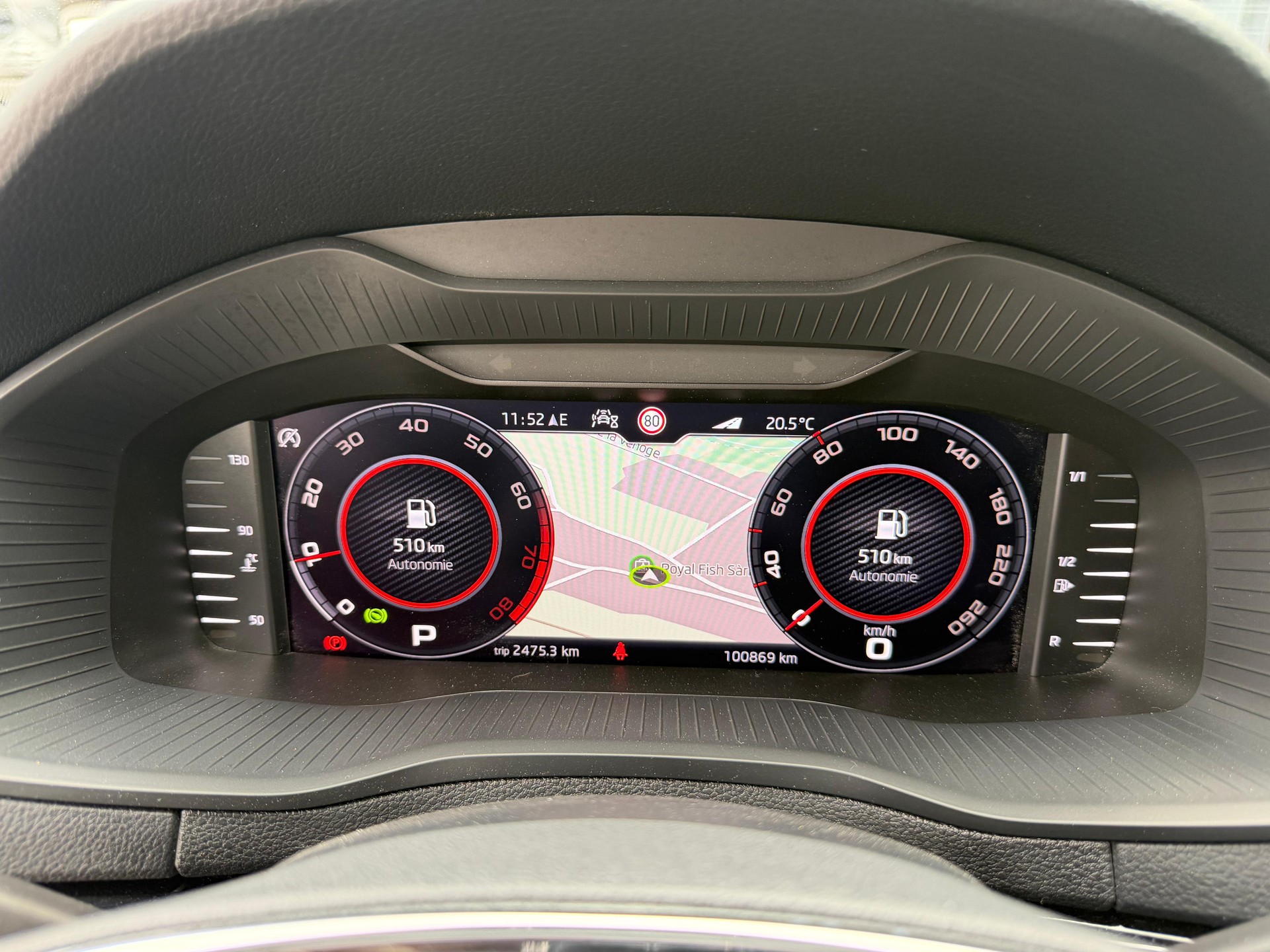 SKODA Karoq 1.5 TSI ACT SportLine DSG-image-10
