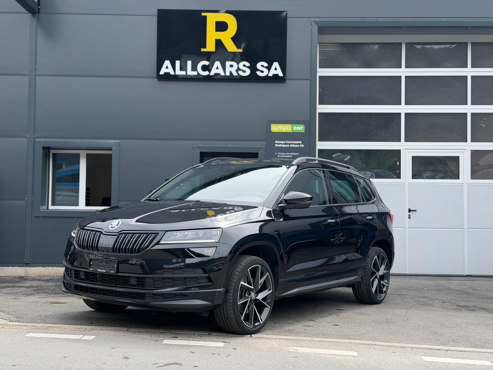 SKODA Karoq 1.5 TSI ACT SportLine DSG-image-2