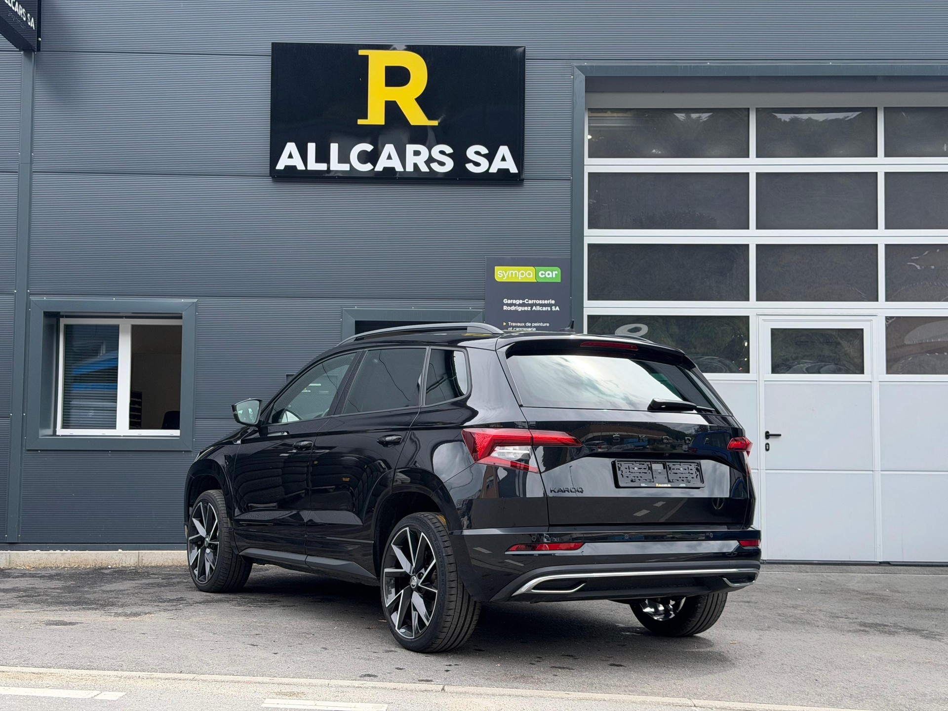 SKODA Karoq 1.5 TSI ACT SportLine DSG-image-5