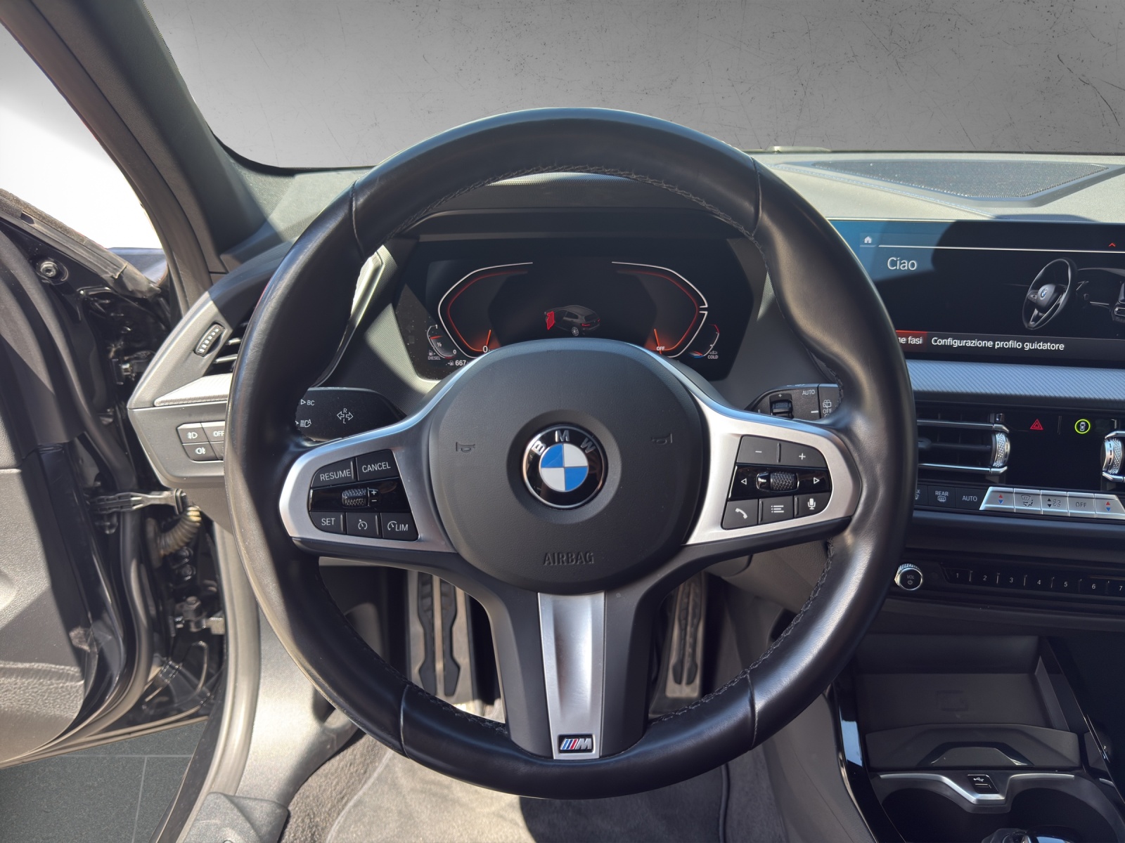 BMW 120d xDrive Steptronic M Sport-image-12