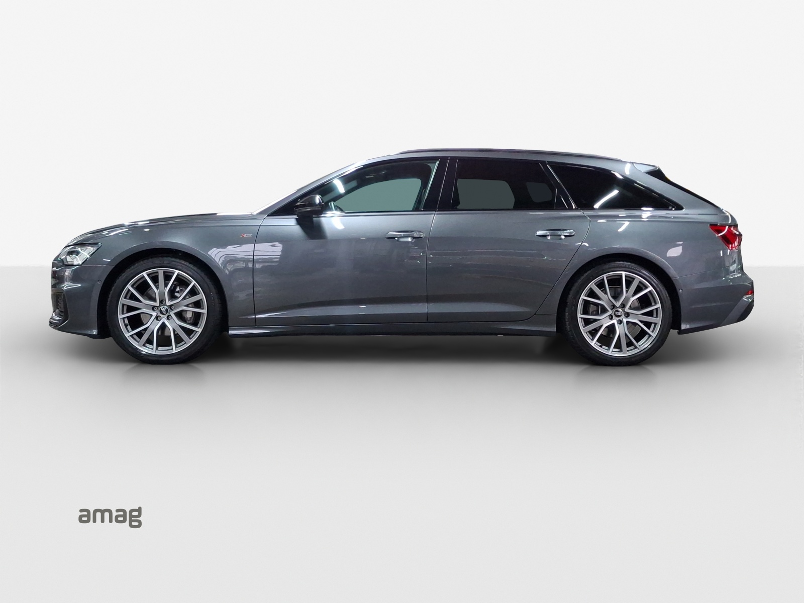 AUDI A6 Avant 45 TFSI Sport S-tronic quattro-image-1