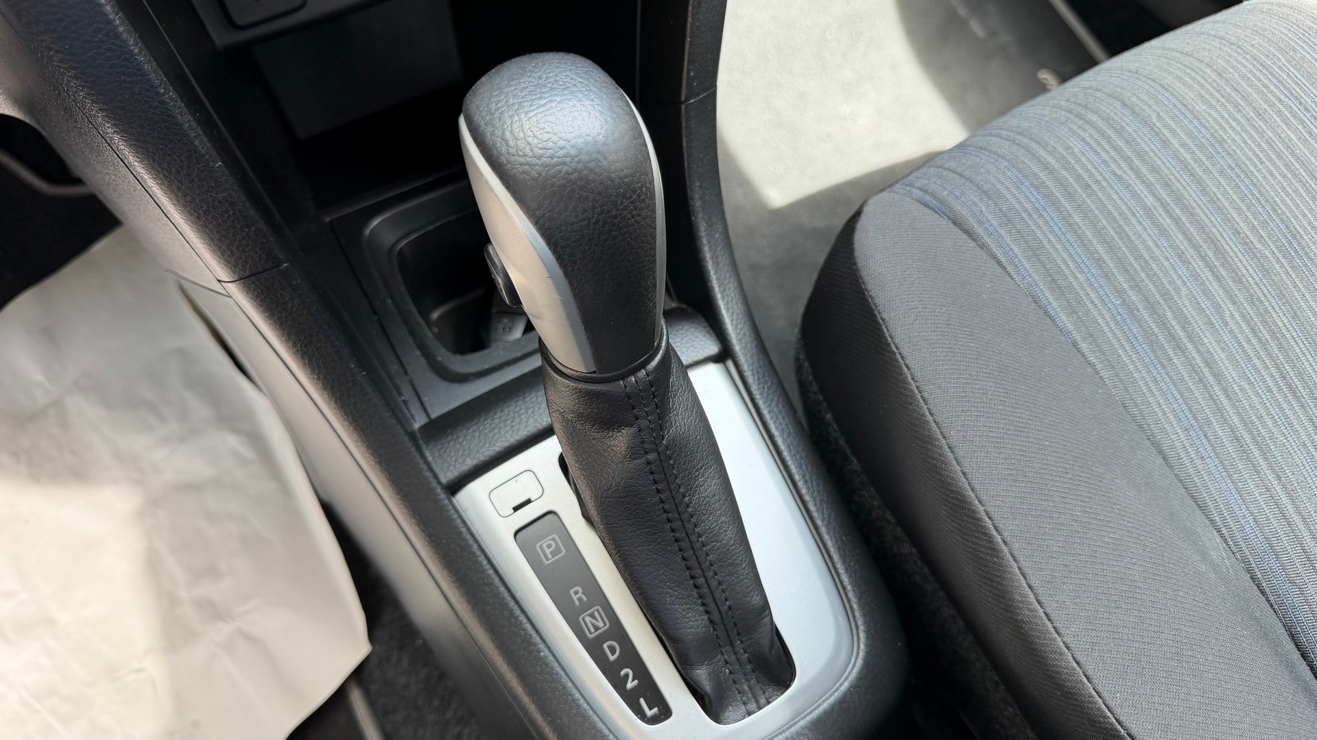 SUZUKI Swift 1.2i 16V Sergio Cellano Automatic-image-13