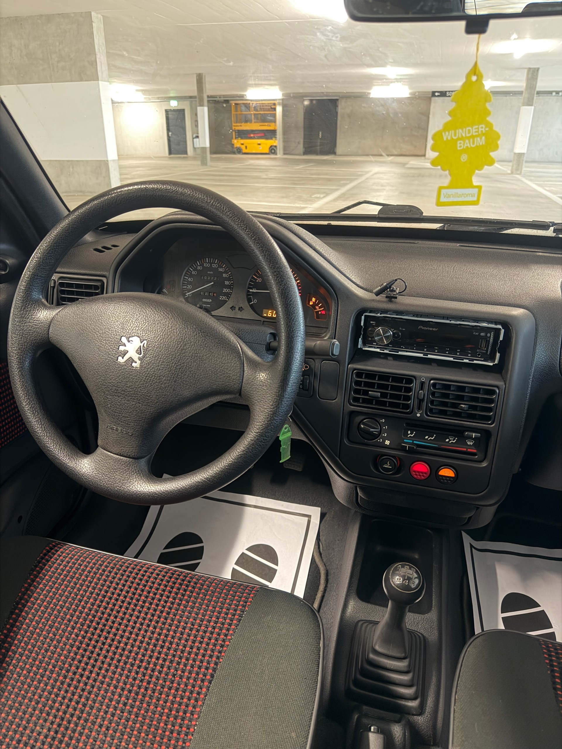 PEUGEOT 106 1.4 Color Line - Expertise 18/05/2026-image-11