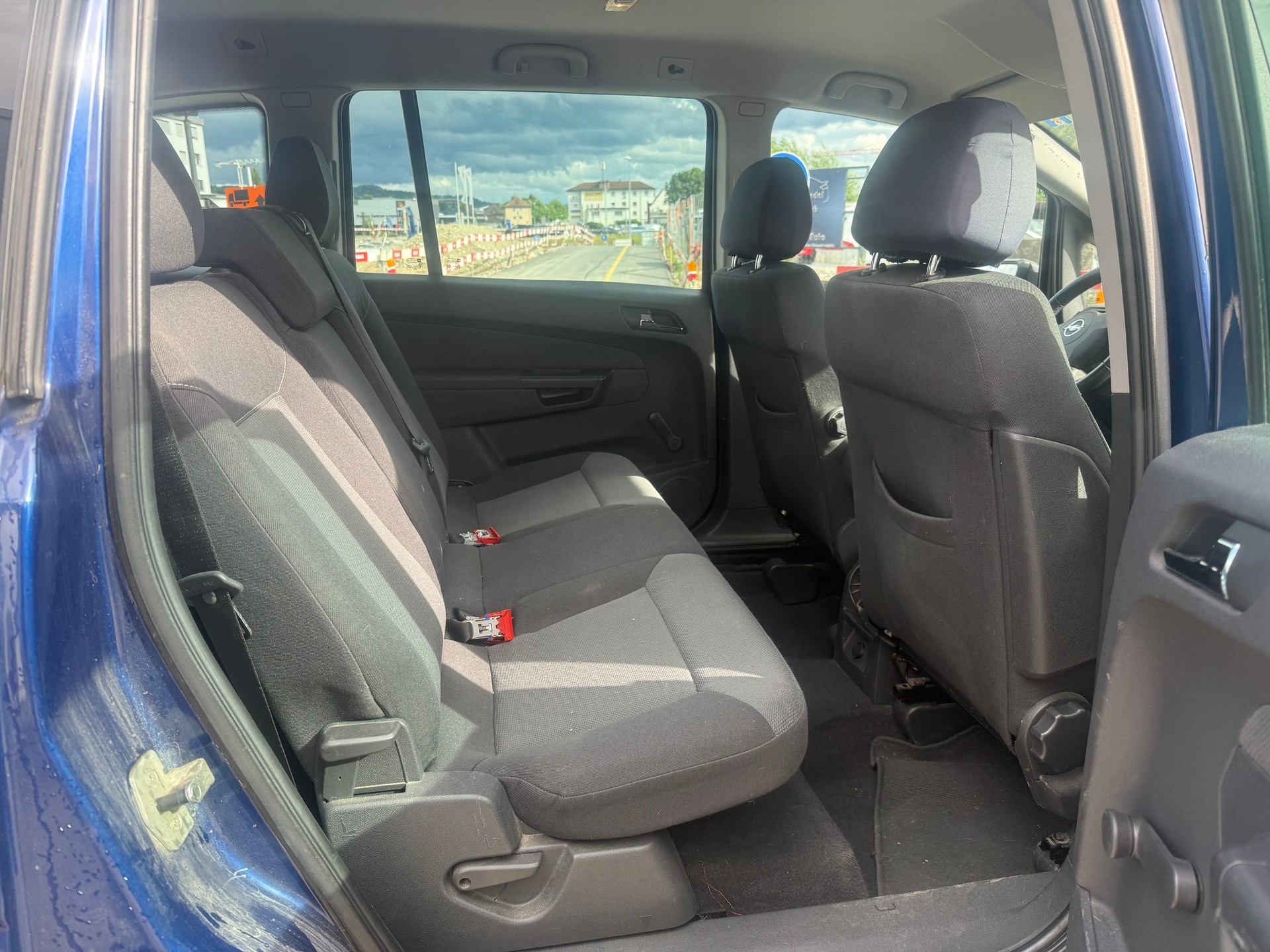 OPEL Zafira 1.6i 16V CNG Enjoy-image-11