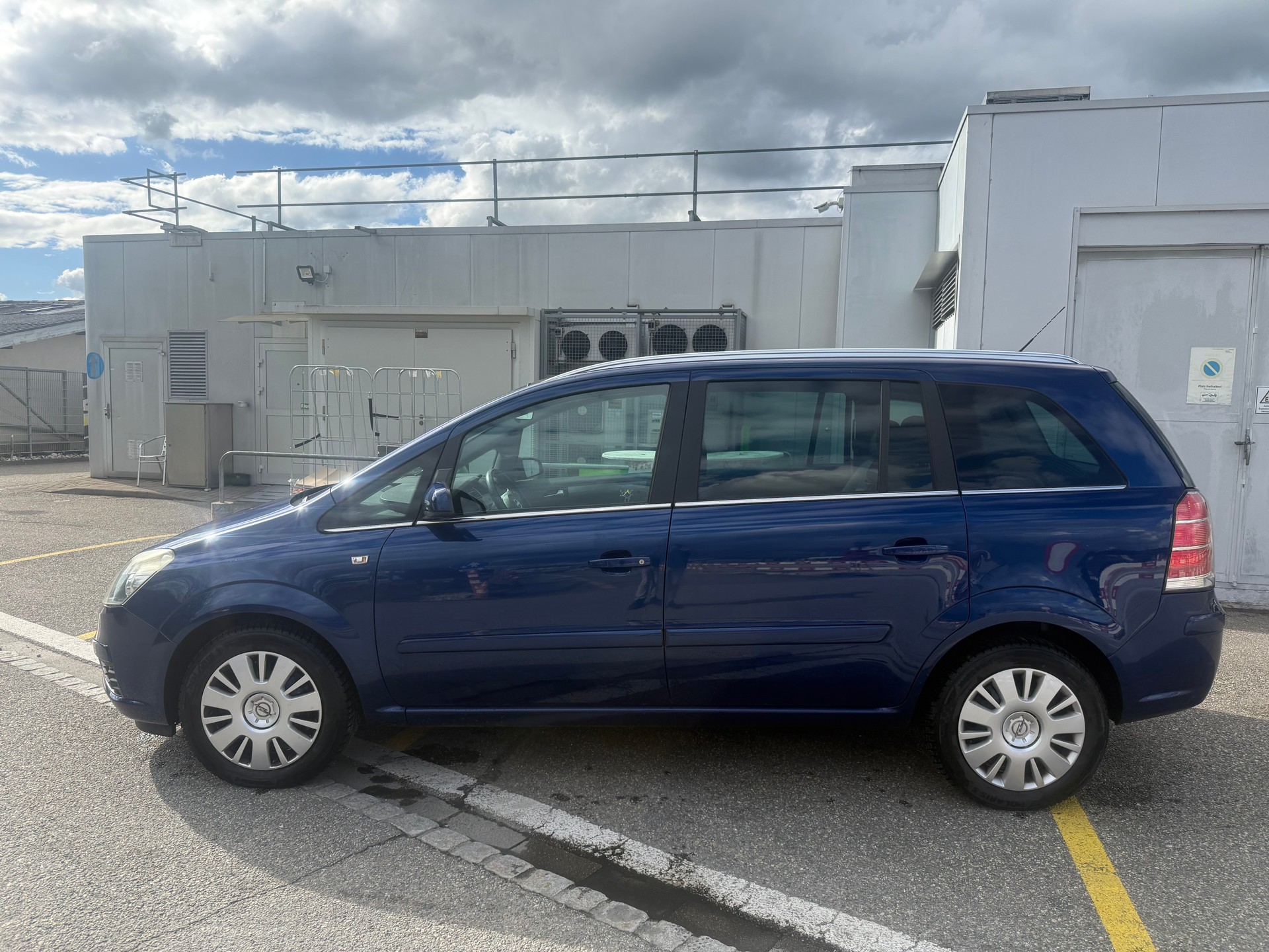 OPEL Zafira 1.6i 16V CNG Enjoy-image-2