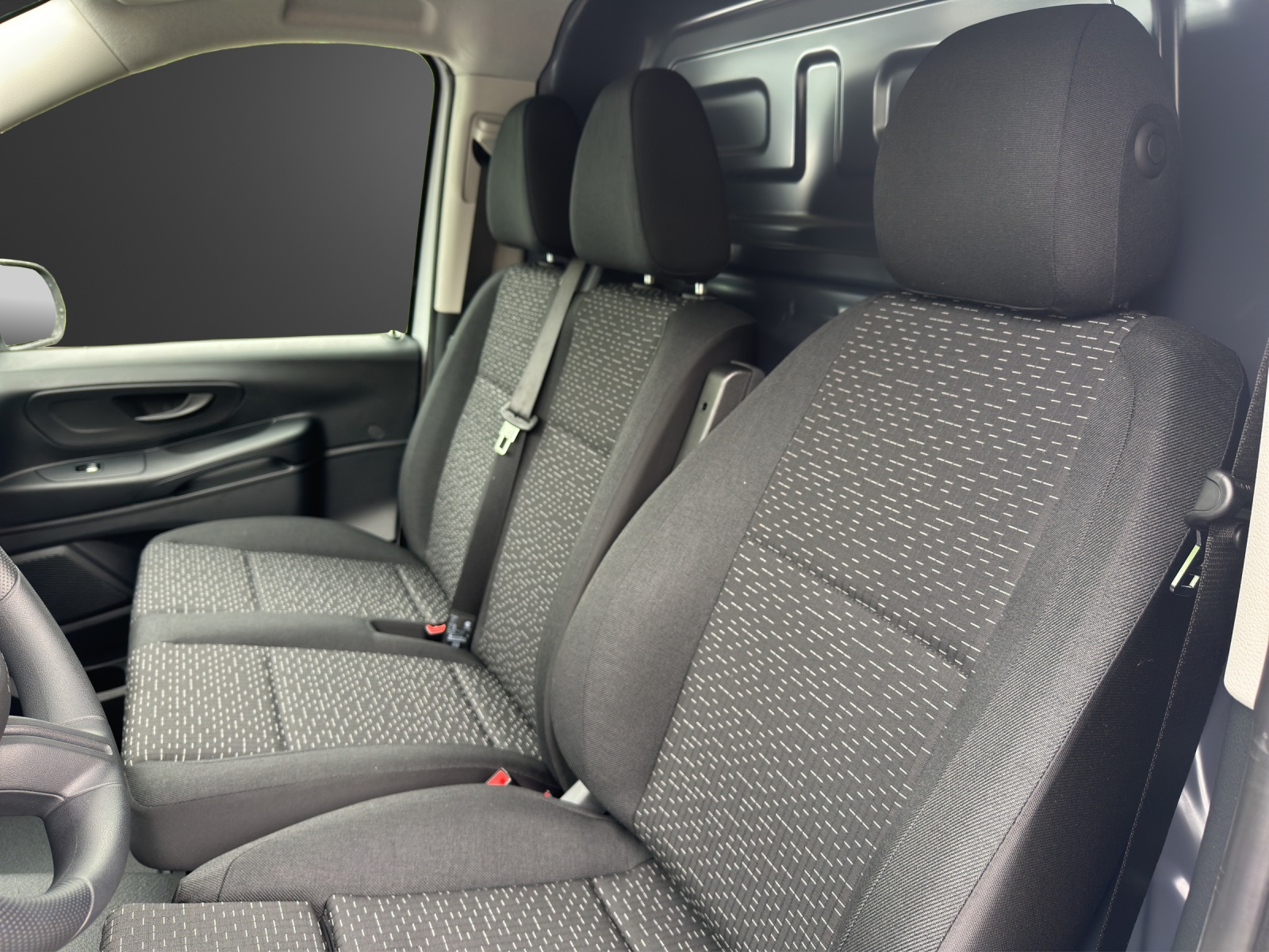 MERCEDES-BENZ Vito 114 CDI Lang Pro 9G-Tronic 4M-image-7