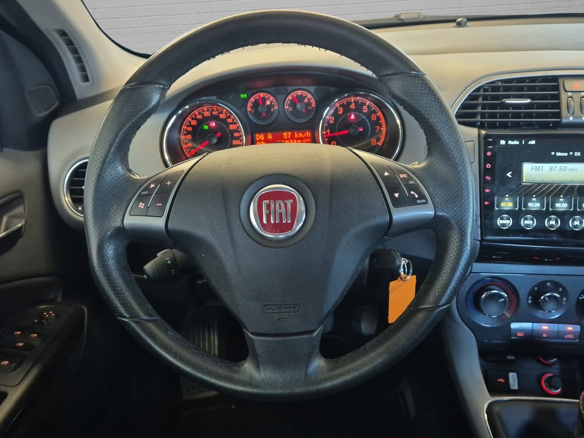 FIAT Bravo 1.4 16V Turbo Street-image-16