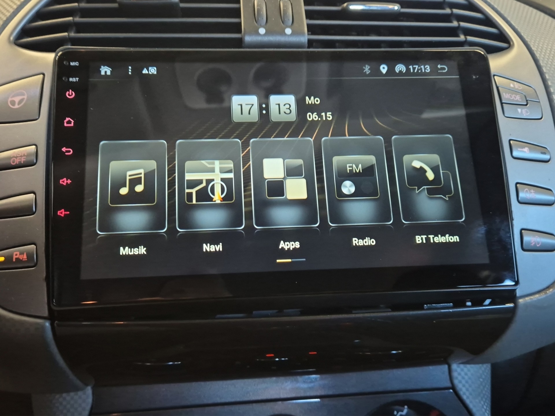 FIAT Bravo 1.4 16V Turbo Street-image-19