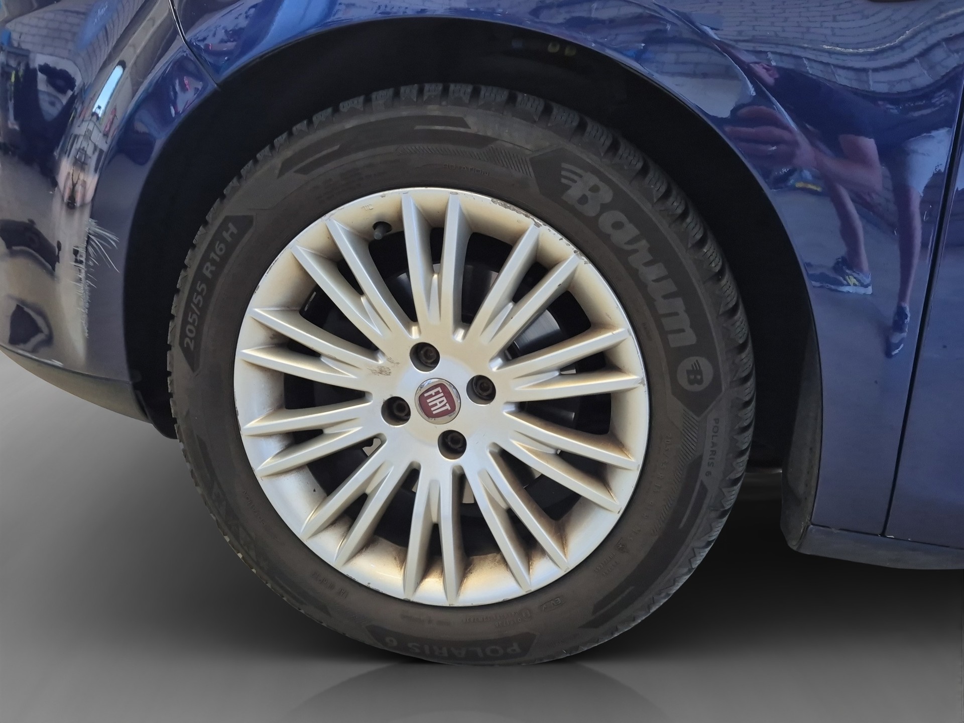 FIAT Bravo 1.4 16V Turbo Street-image-10