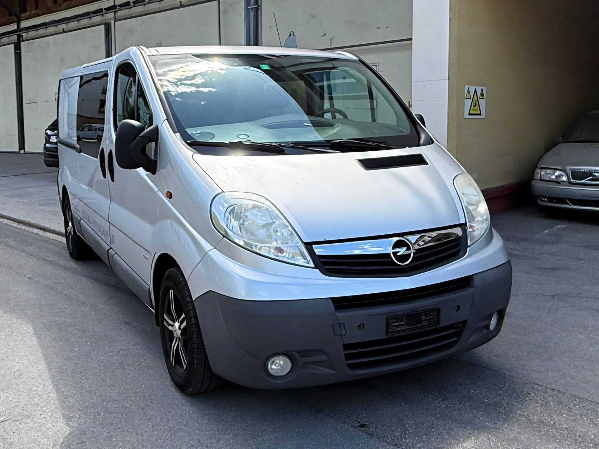 OPEL Vivaro 2.0 CDTI 2.7t L1H1-image-5