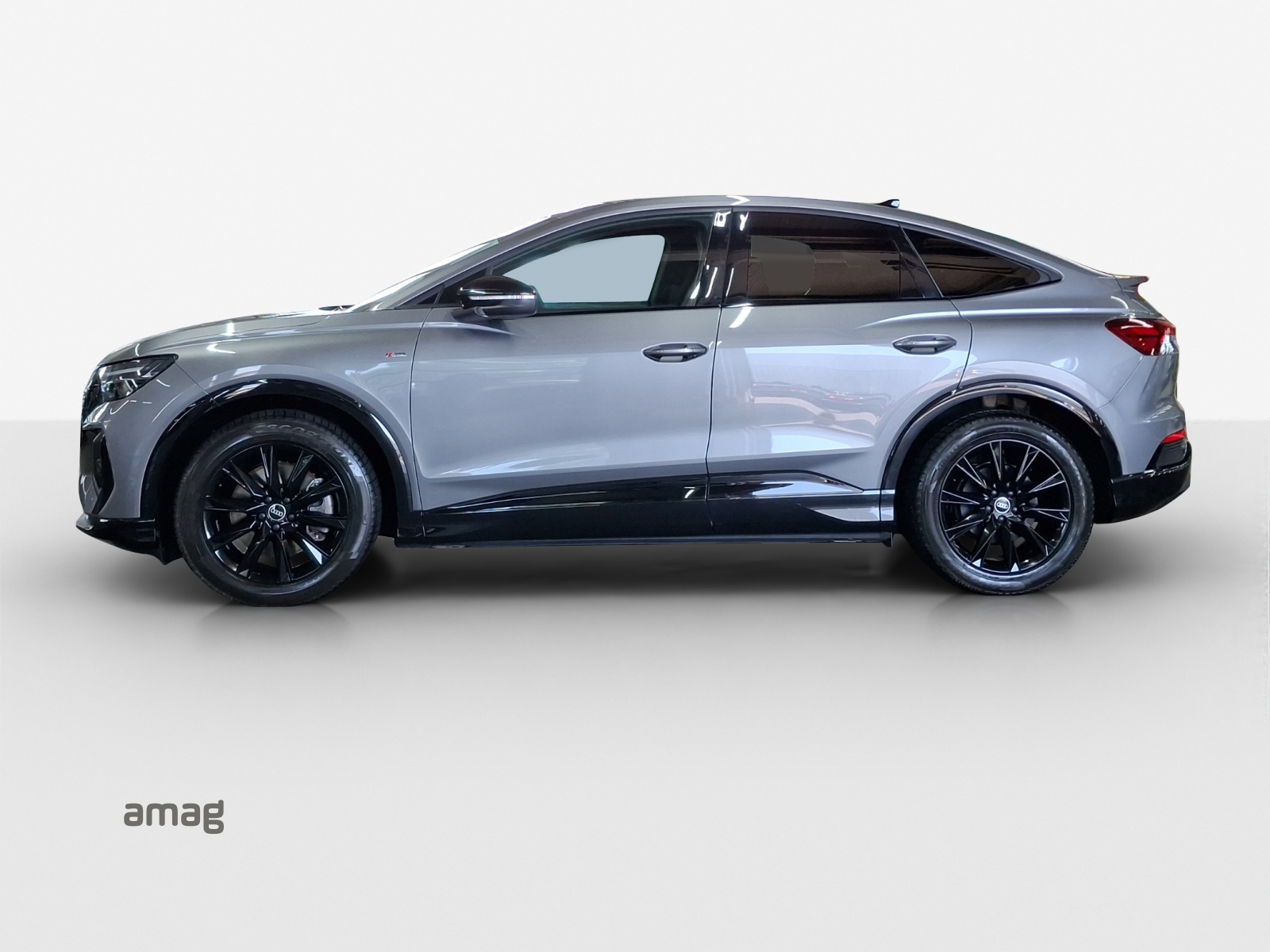 AUDI Q4 Sportback e-tron 50 quattro-image-1