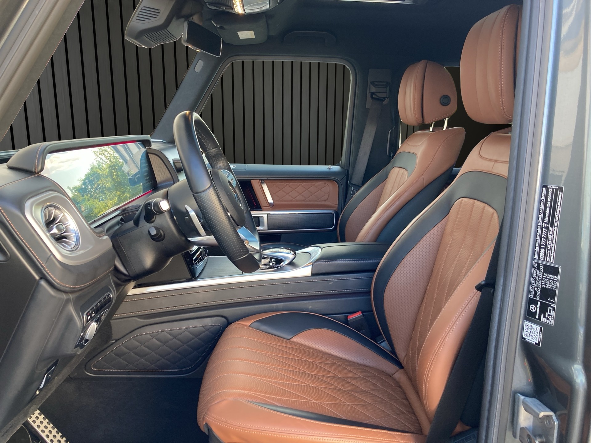 MERCEDES-BENZ G 500 AMG Line-image-8